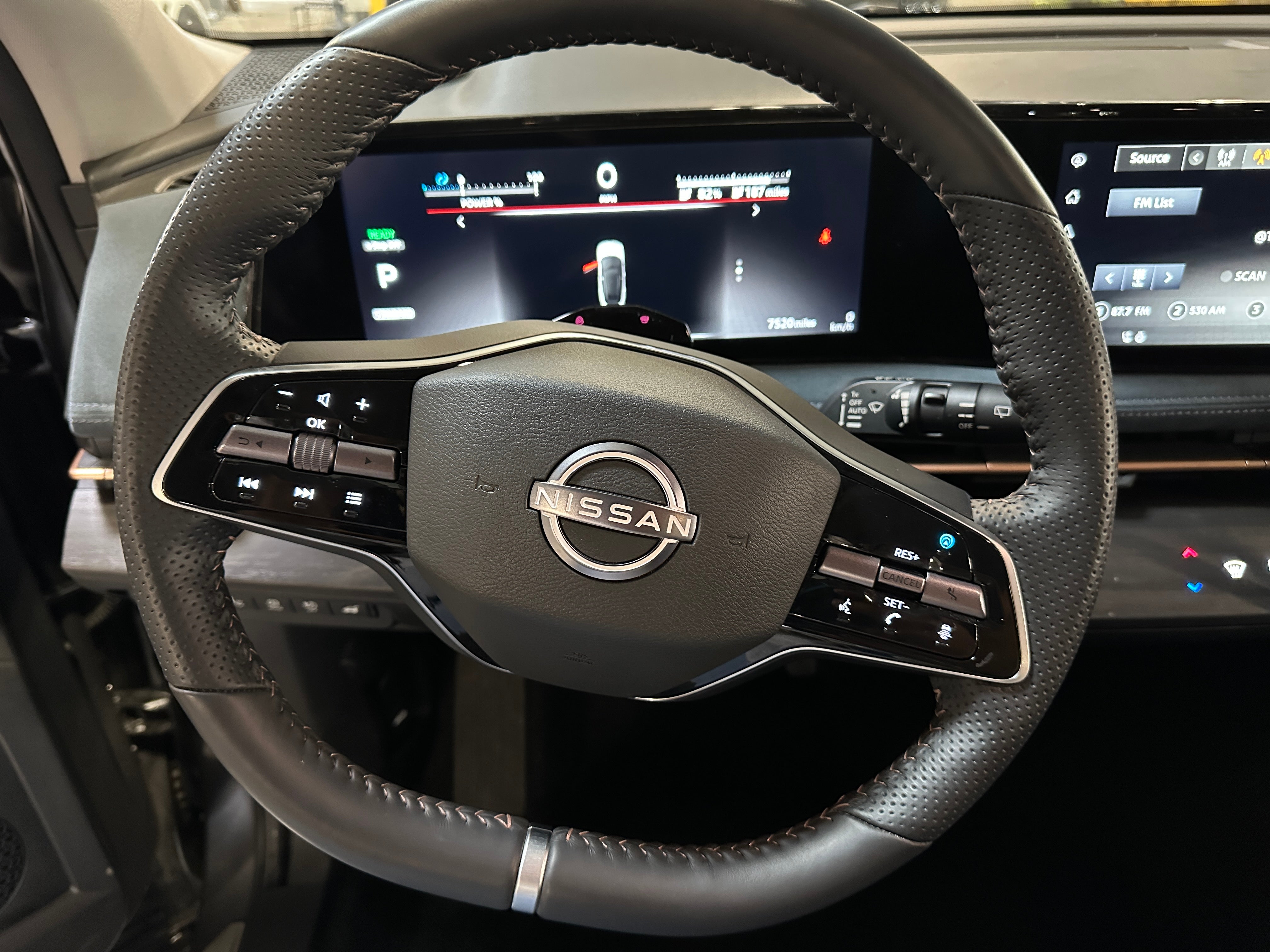 2023 Nissan Ariya Platinum+ 4