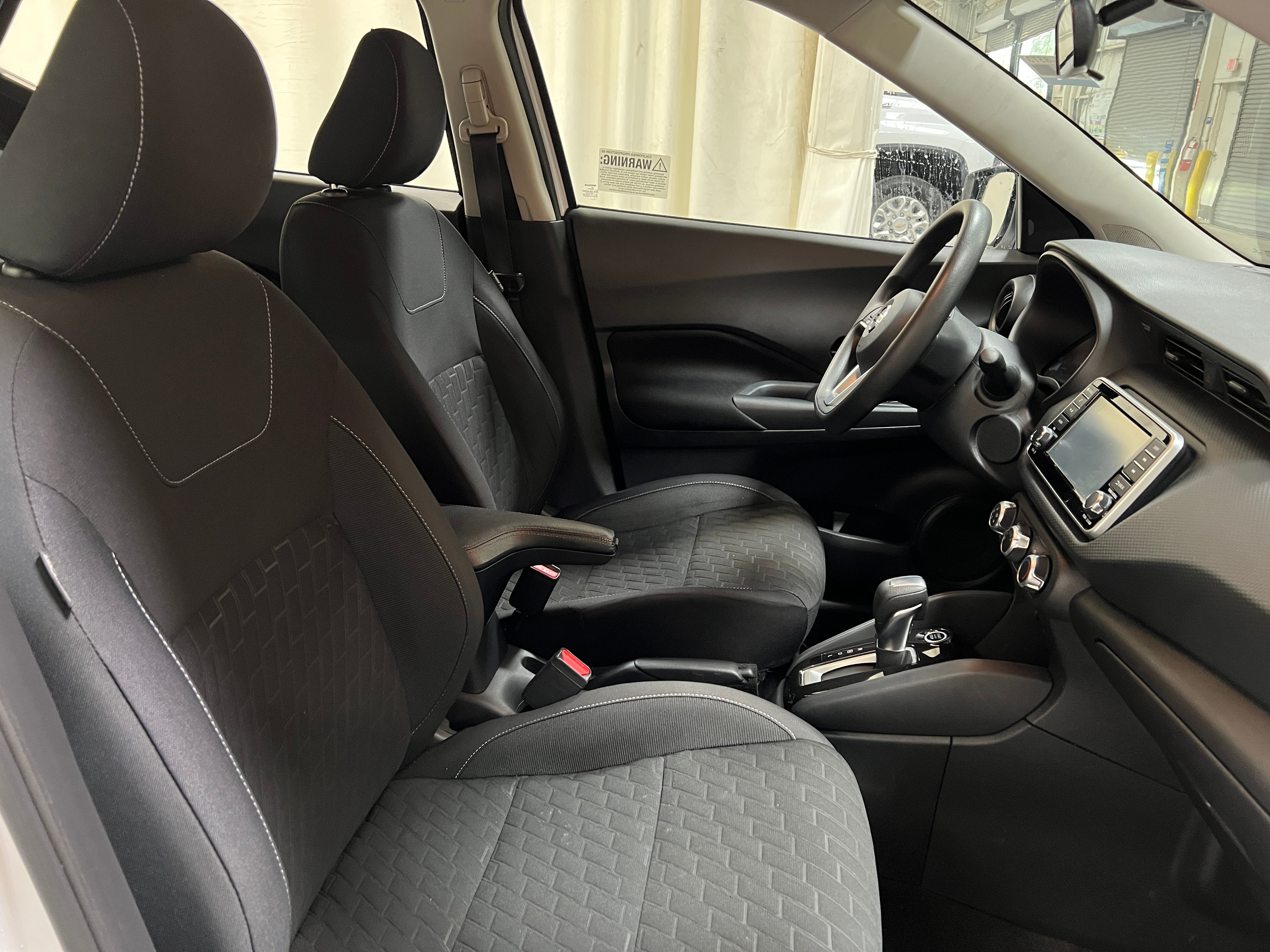 2021 Nissan Kicks S 2