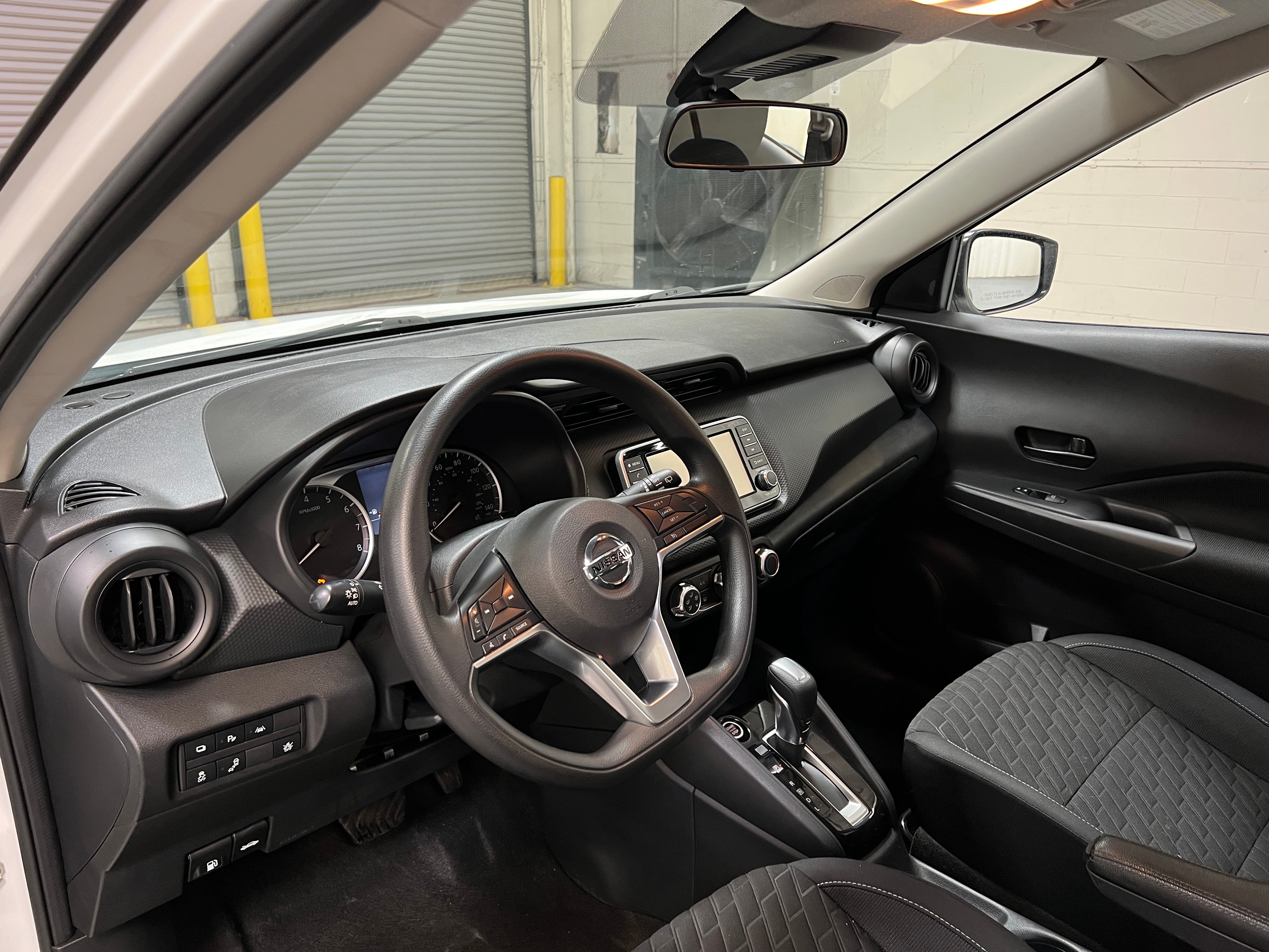2021 Nissan Kicks S 3