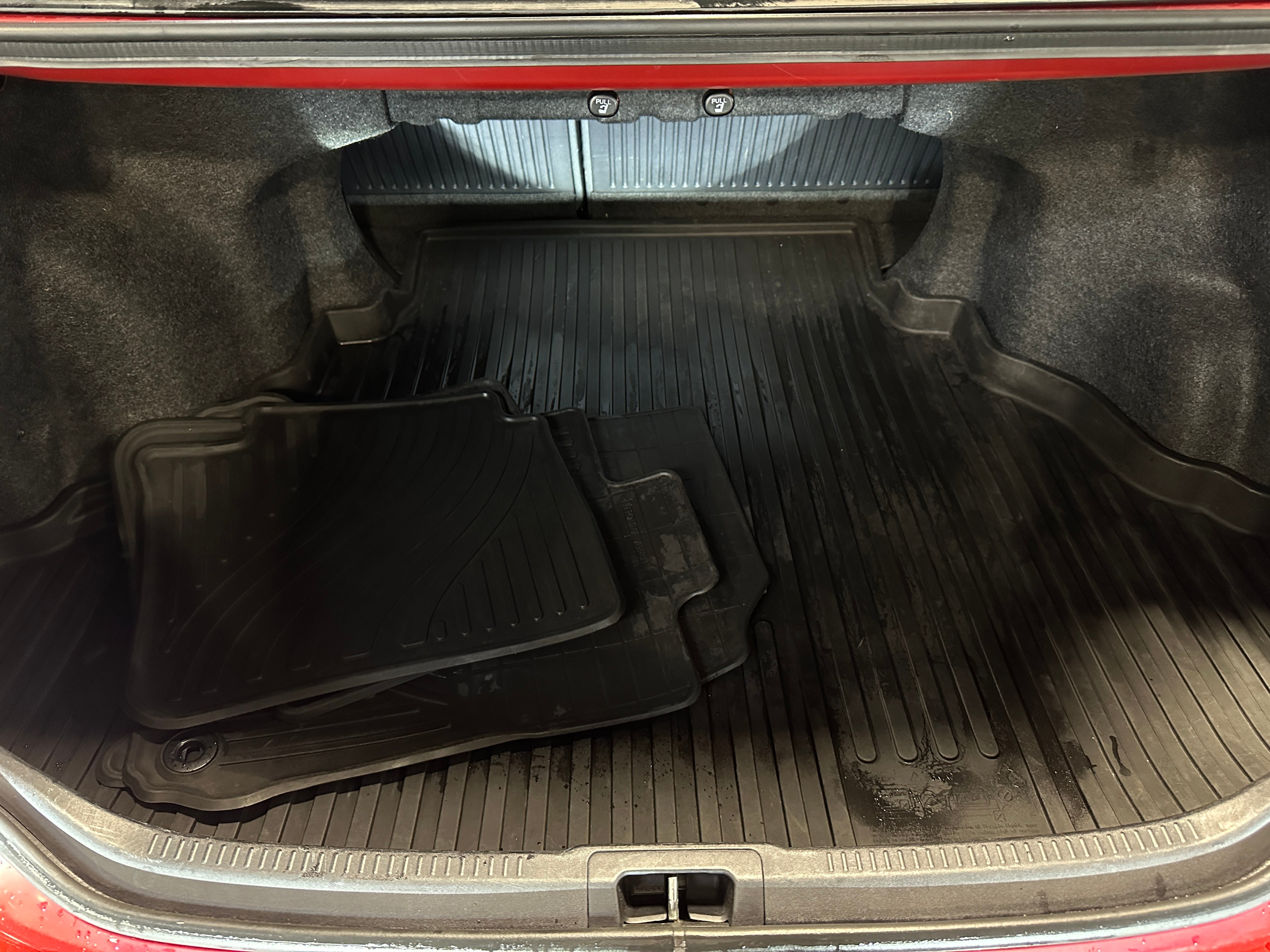 2014 Toyota Camry SE 7