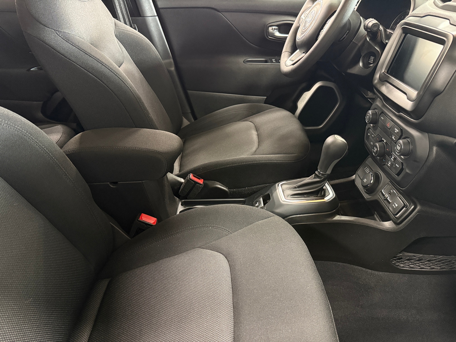 Thumbnail: 2021 Jeep Renegade - 2