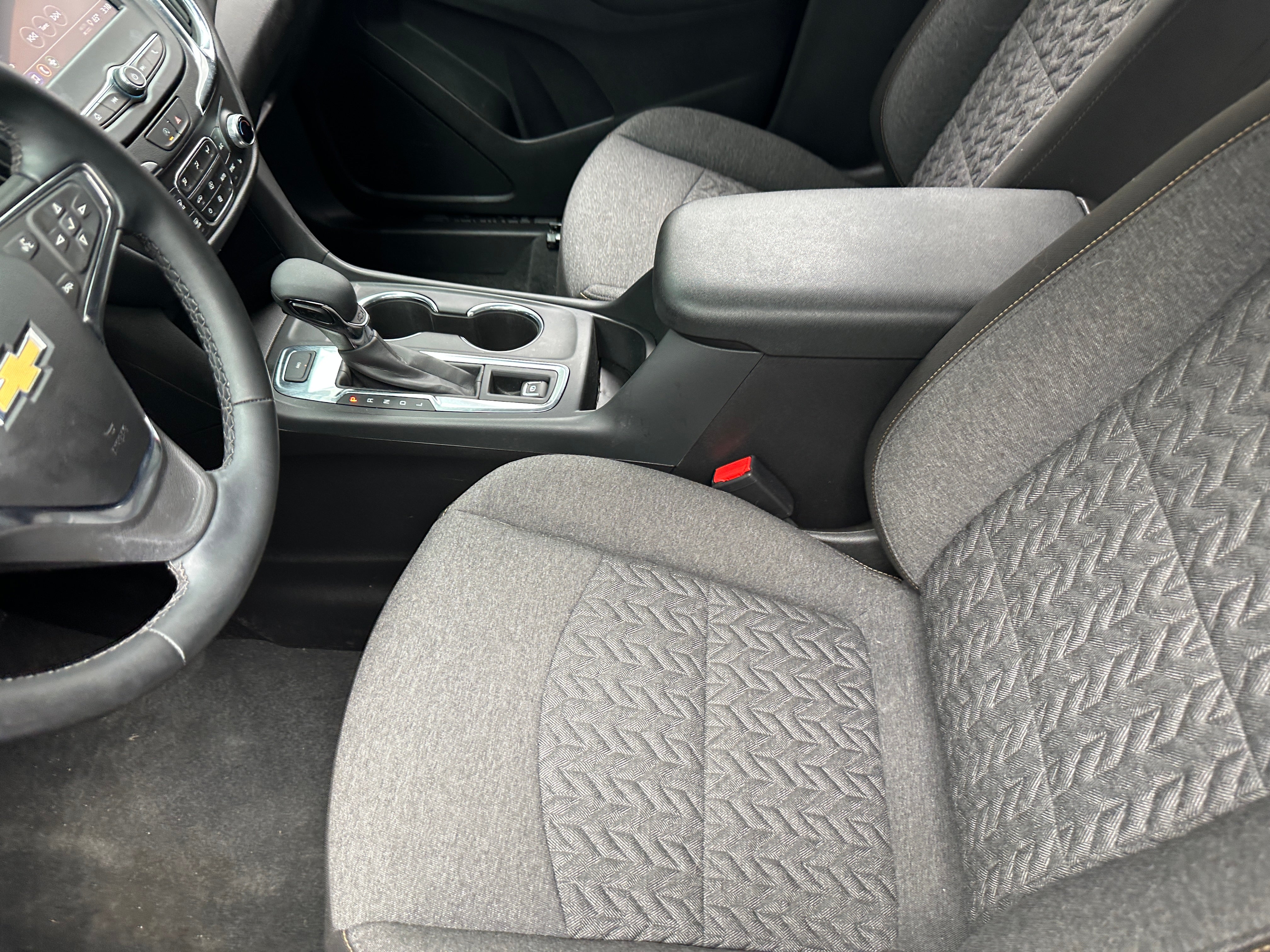 2023 Chevrolet Equinox LT 2