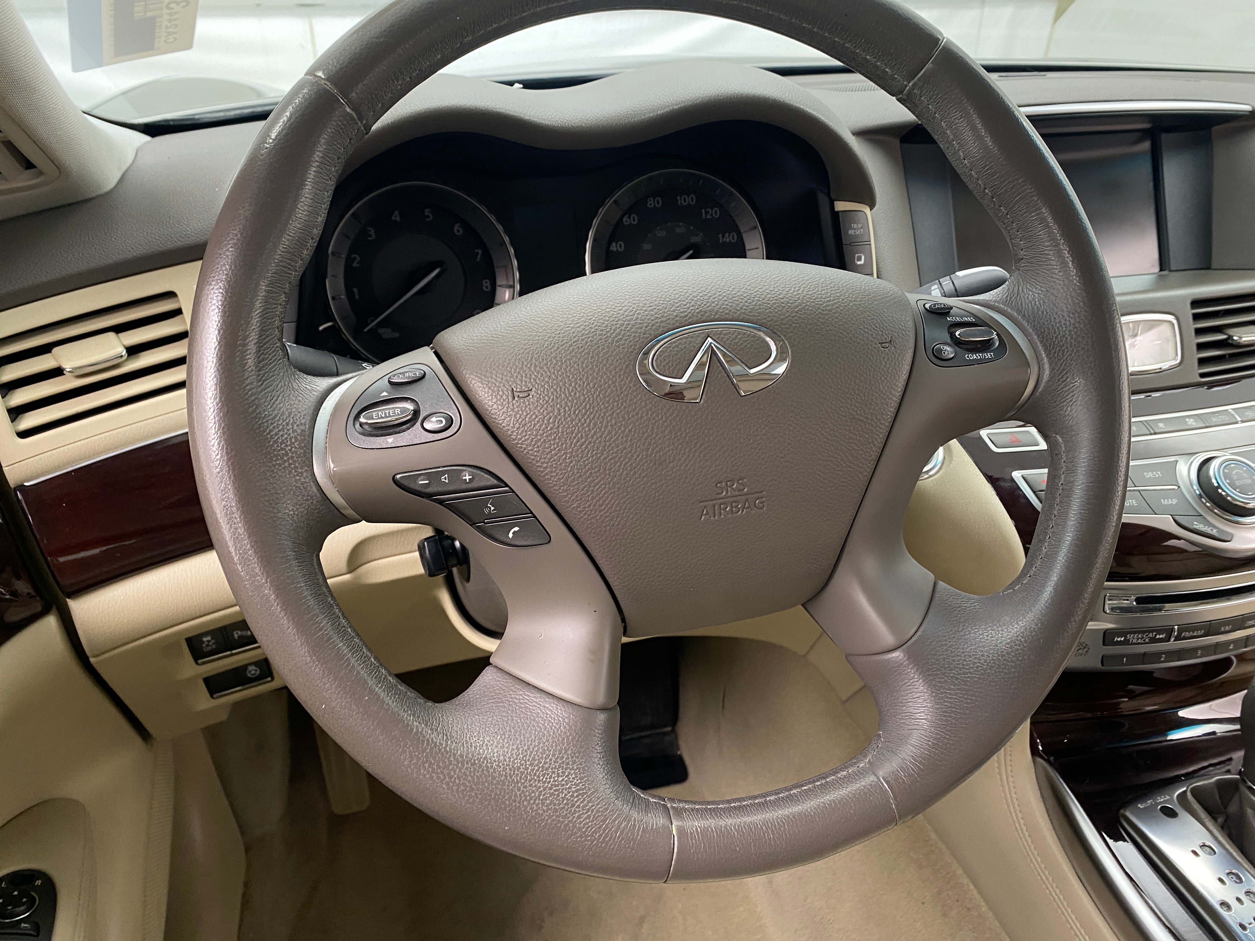 2013 INFINITI M37  4