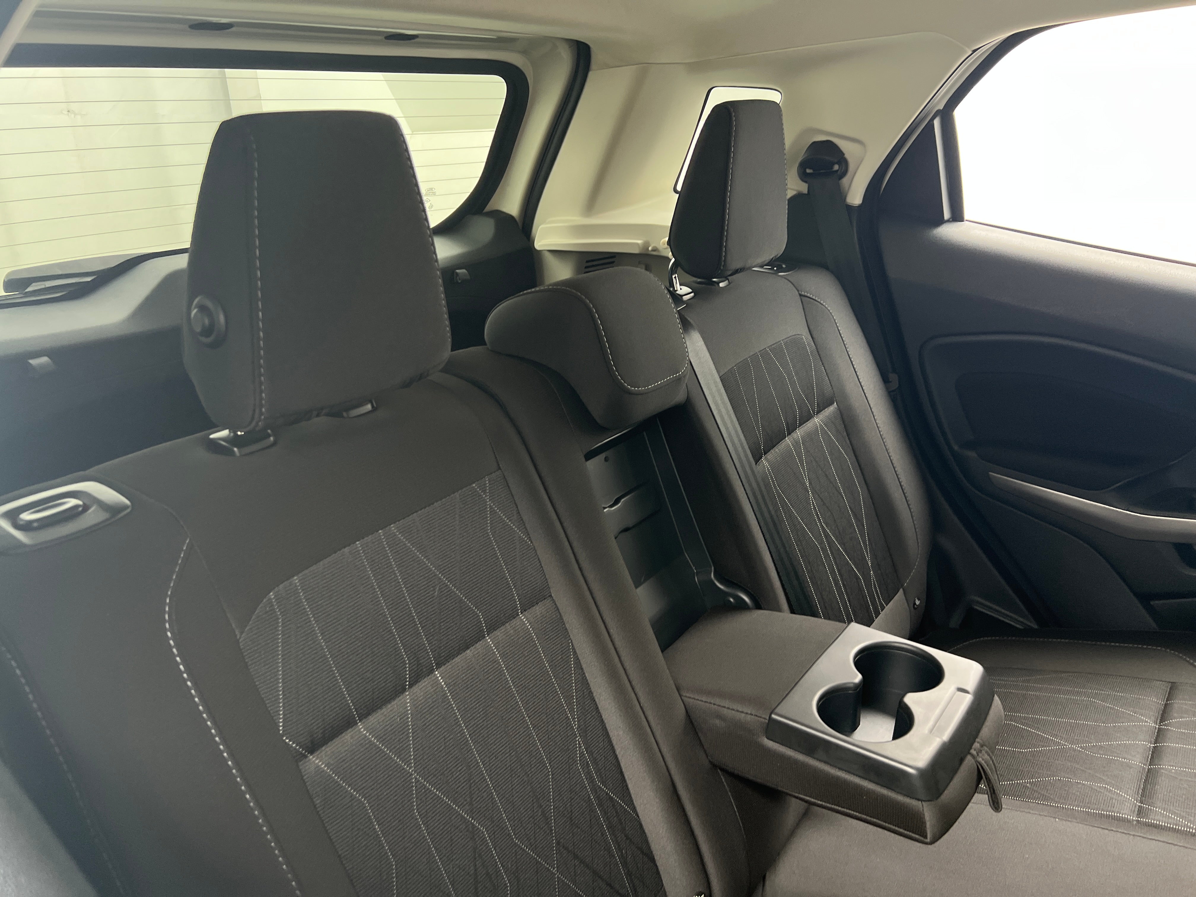 2020 Ford EcoSport SE 6
