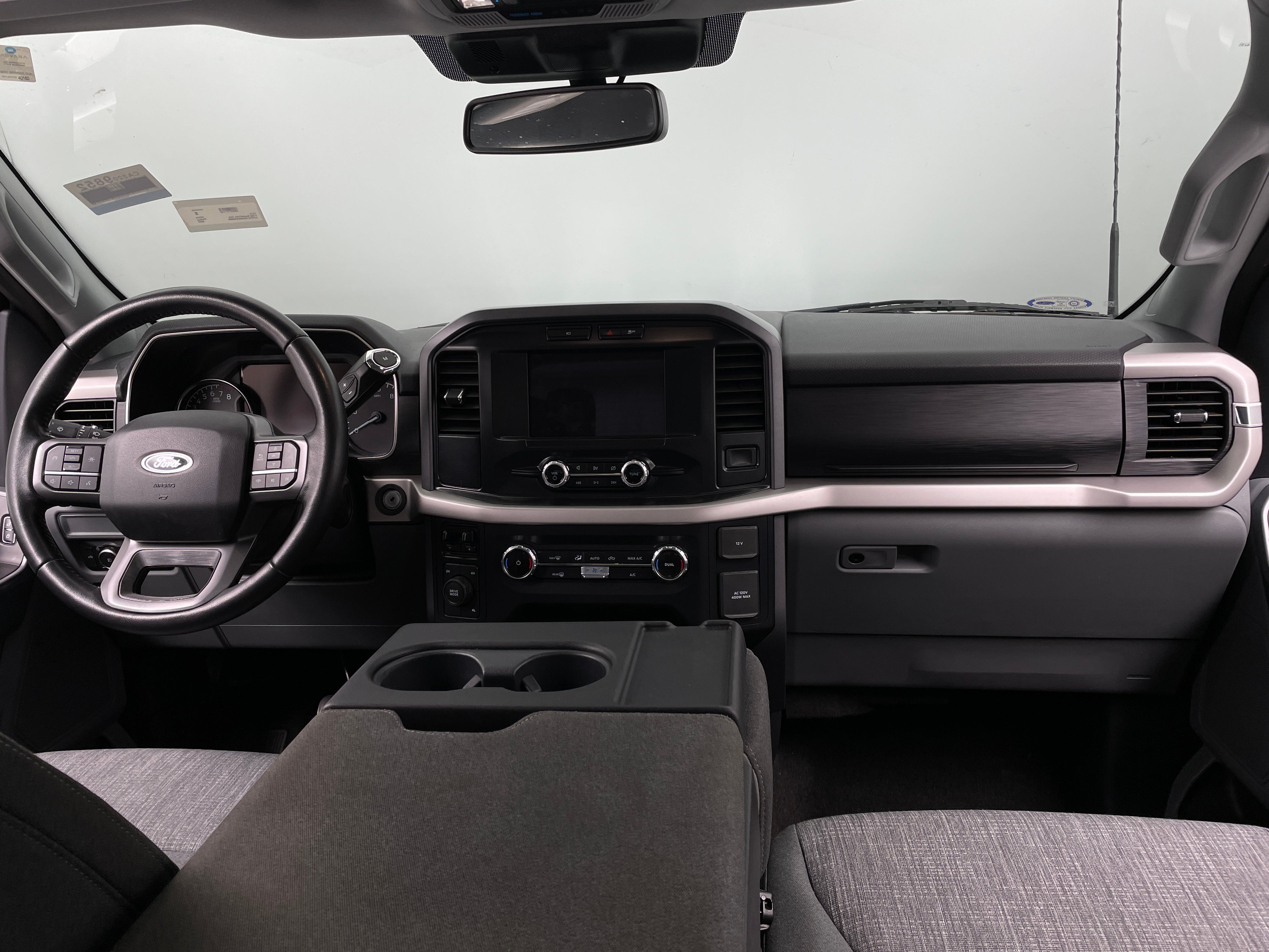 2022 Ford Econoline E-150 3