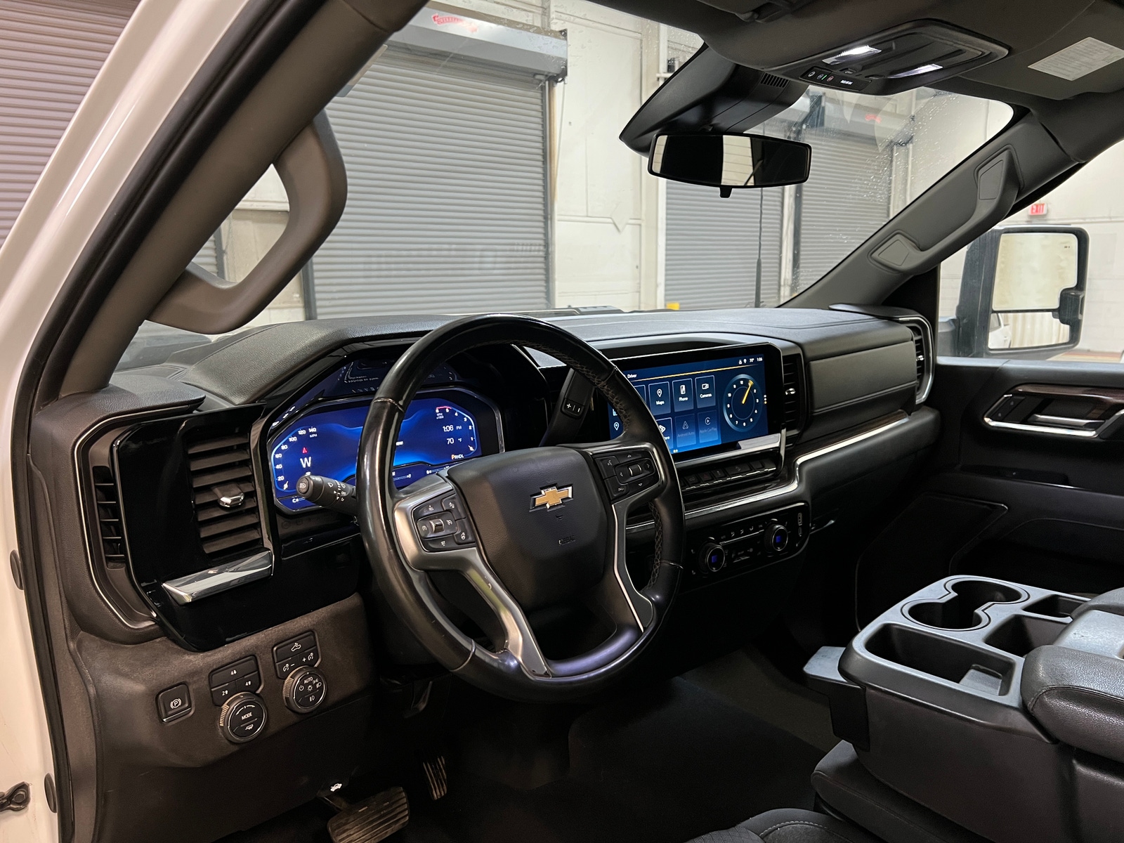 Thumbnail: 2024 Chevrolet Silverado 2500 - 3