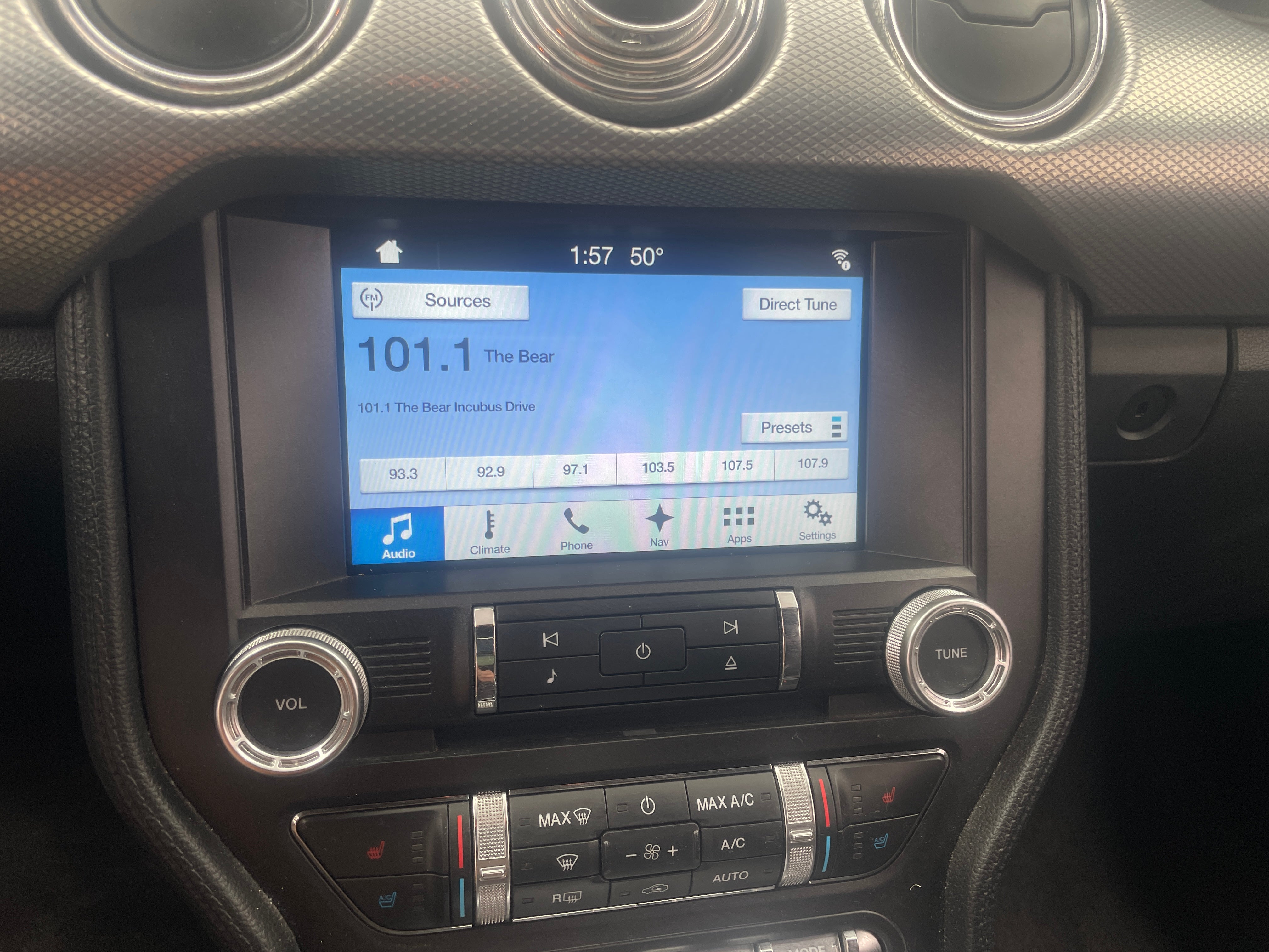 2017 Ford Mustang GT Premium 2