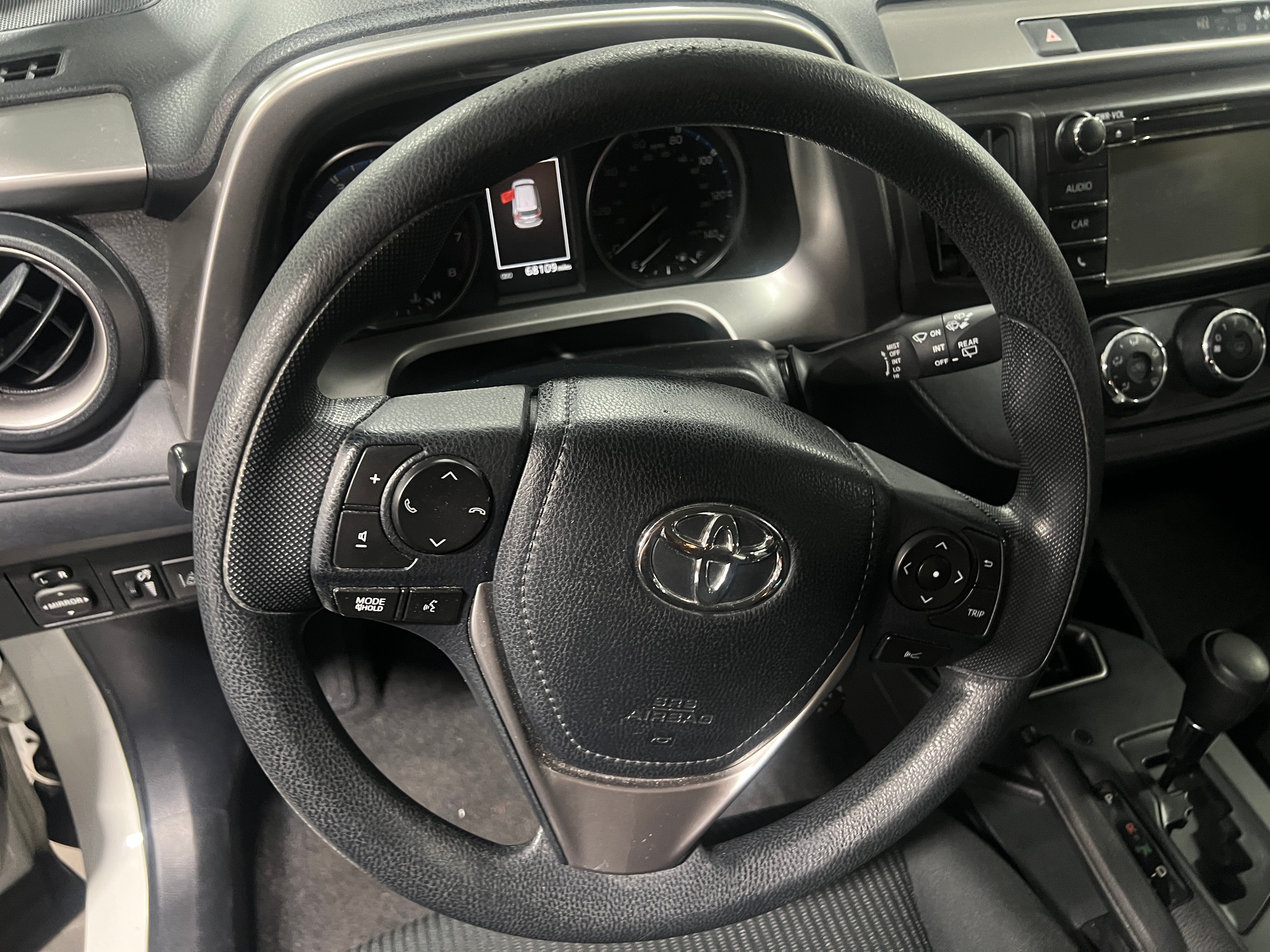 2017 Toyota RAV4 LE 5