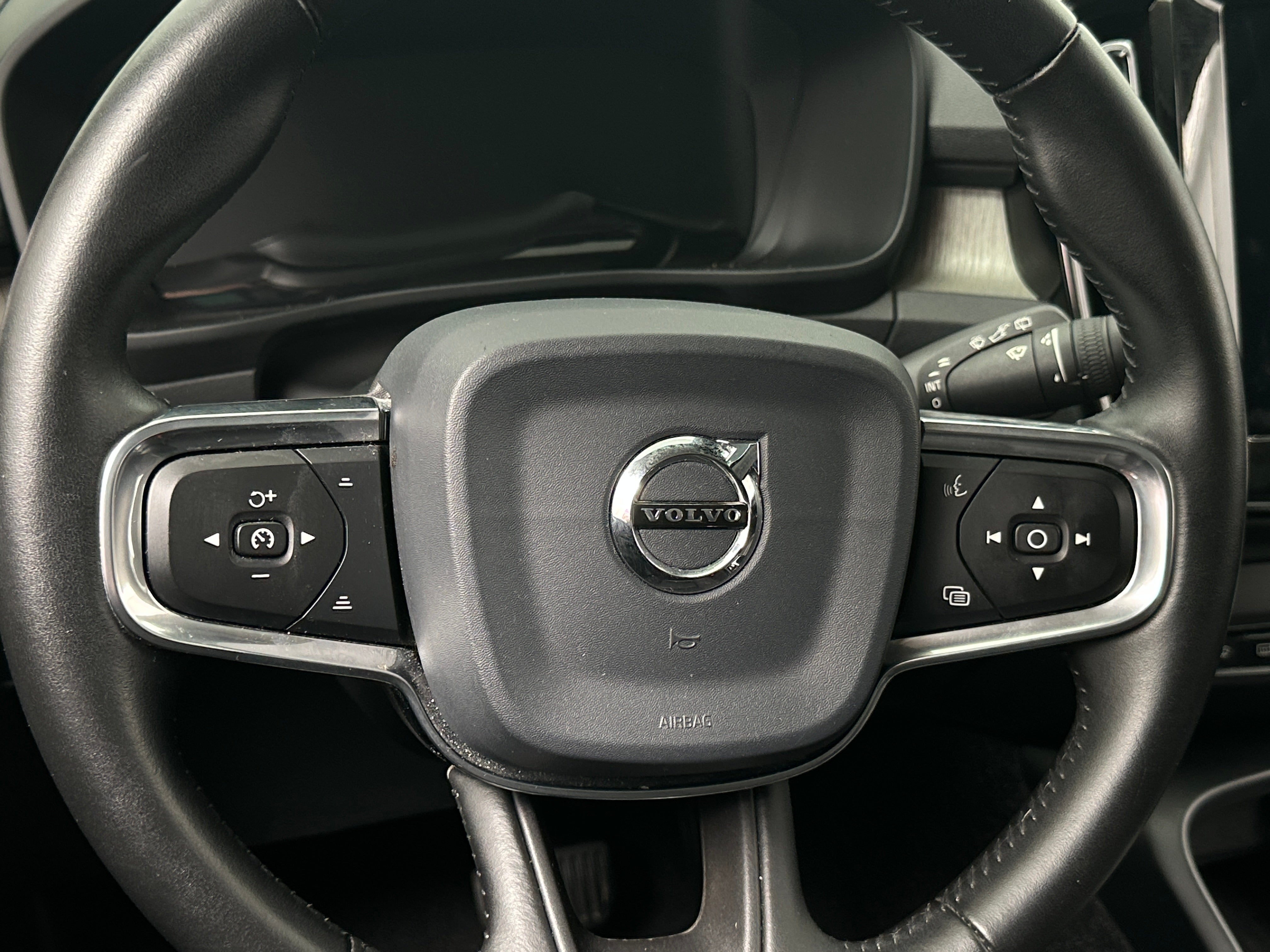 2020 Volvo XC40 T5 Inscription 4