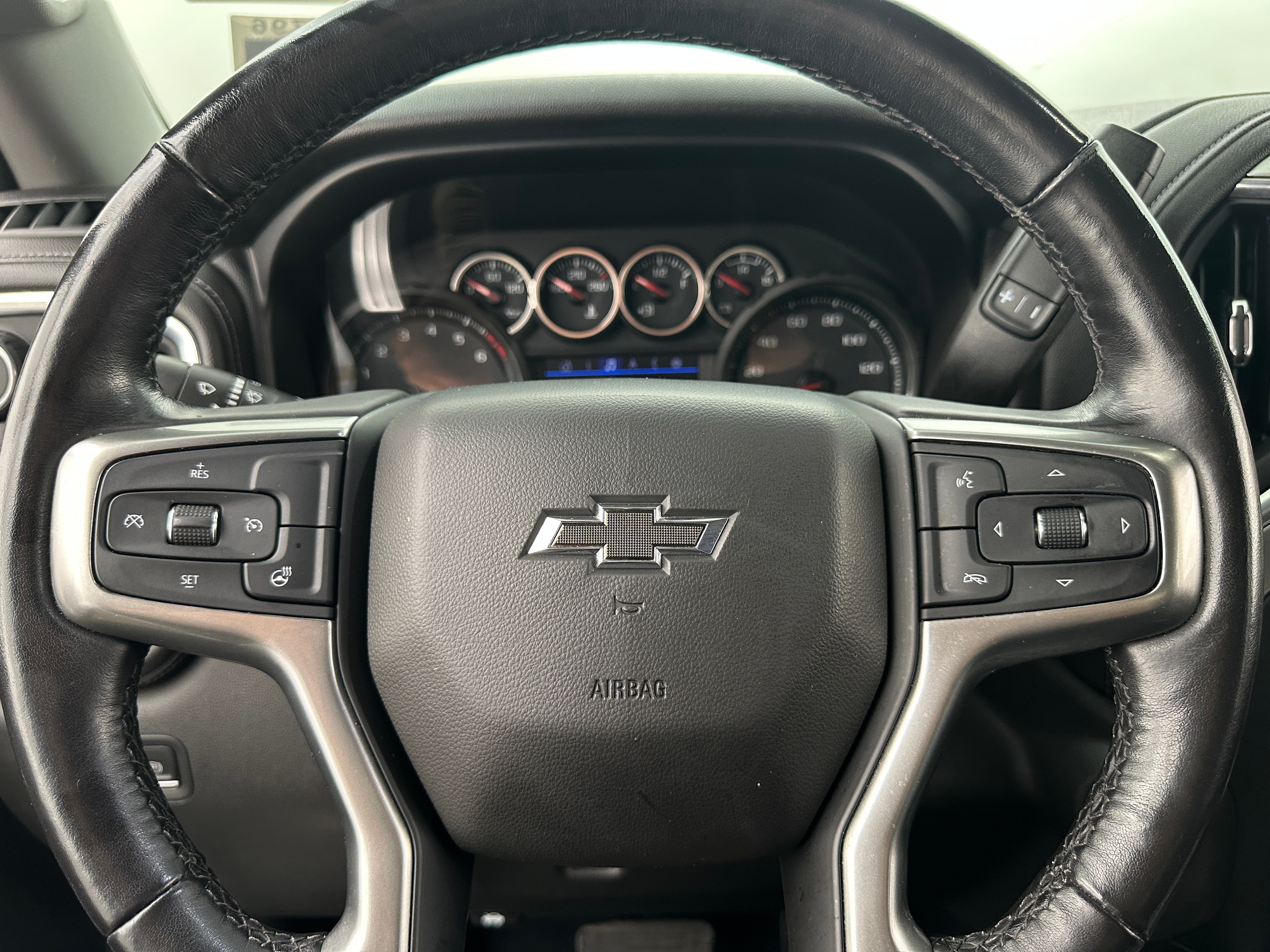 2020 Chevrolet Silverado 1500  5
