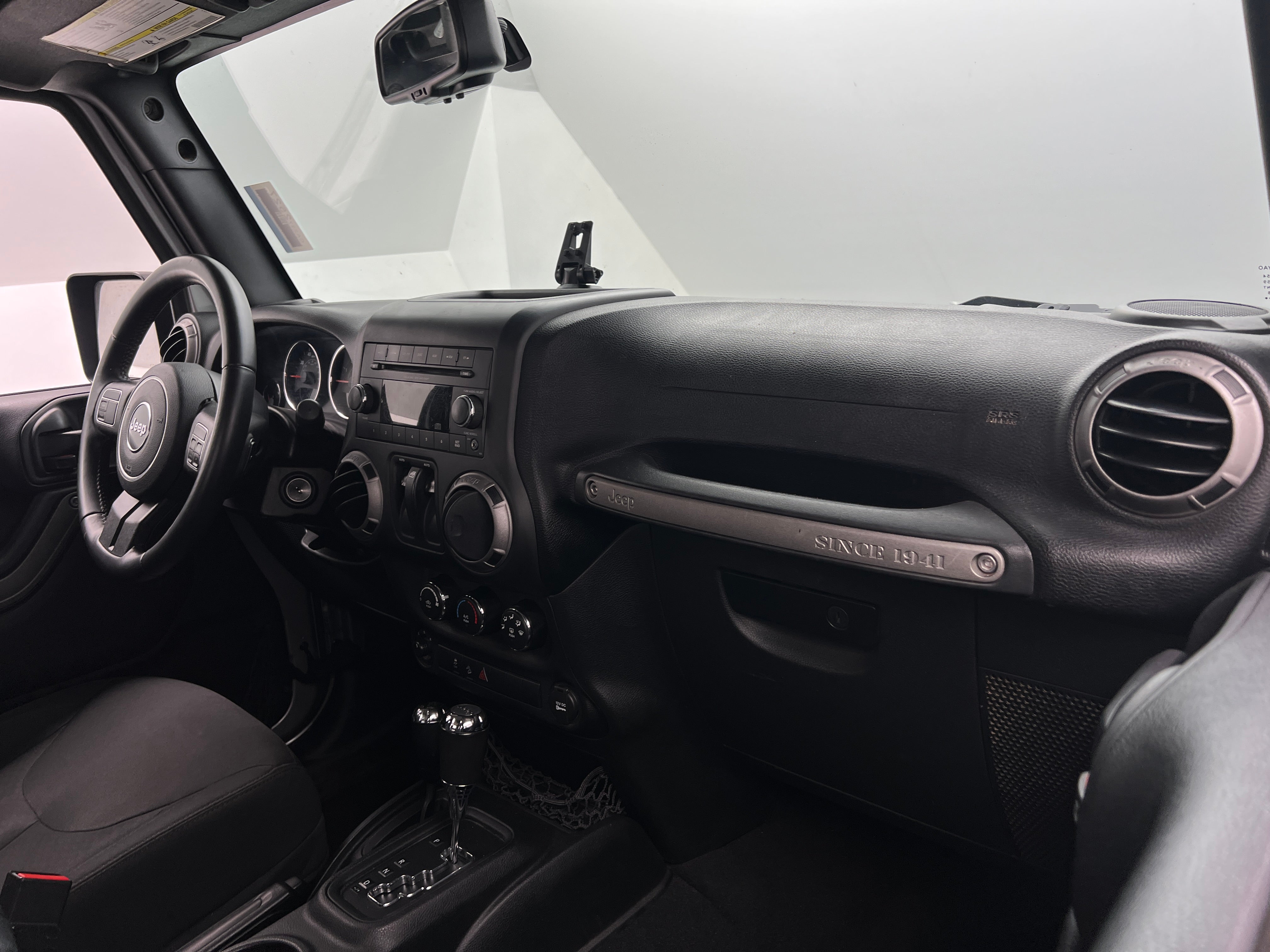 2016 Jeep Wrangler Sport S 3