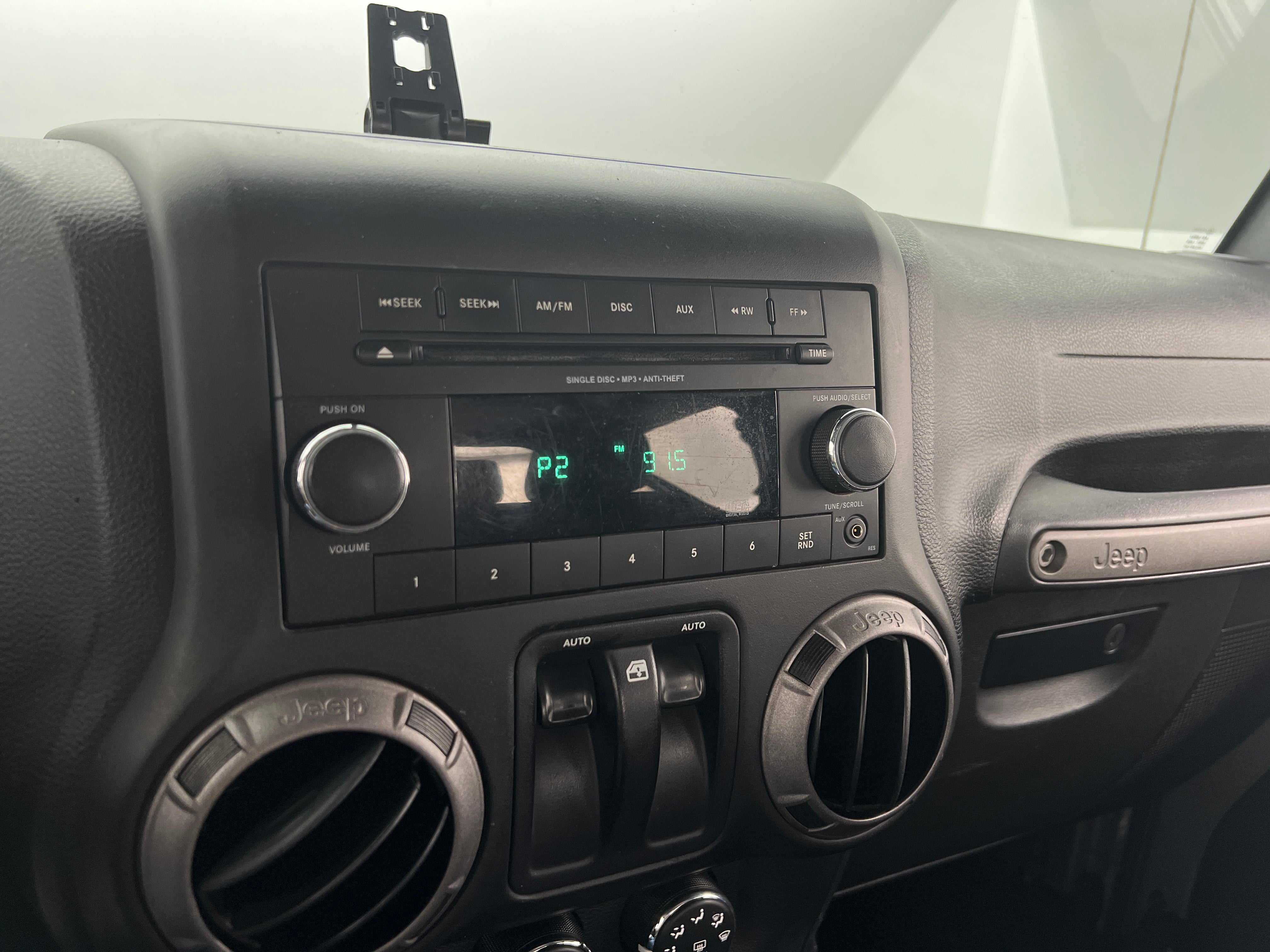 2016 Jeep Wrangler Sport S 4
