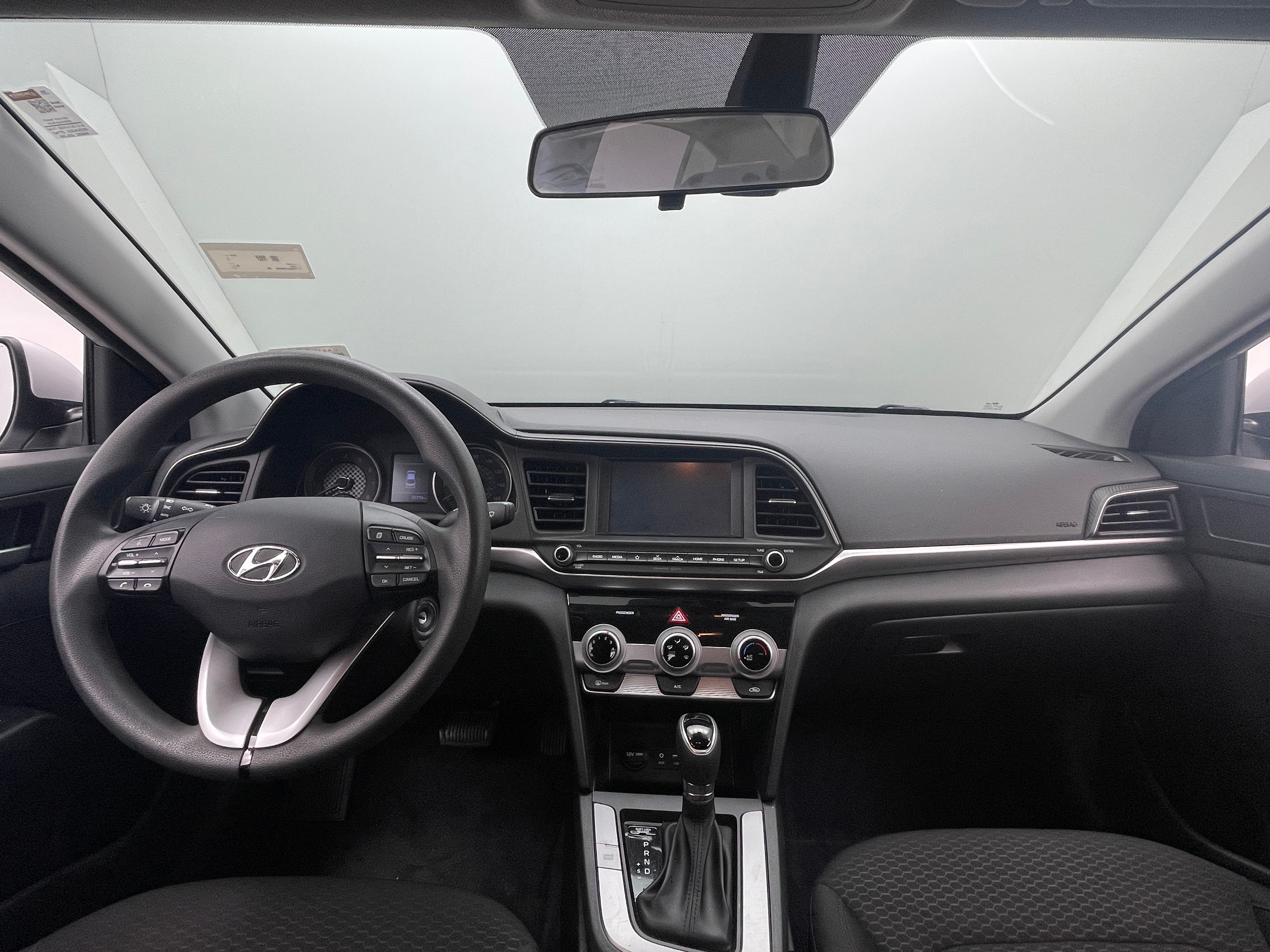 2019 Hyundai Elantra SEL 3