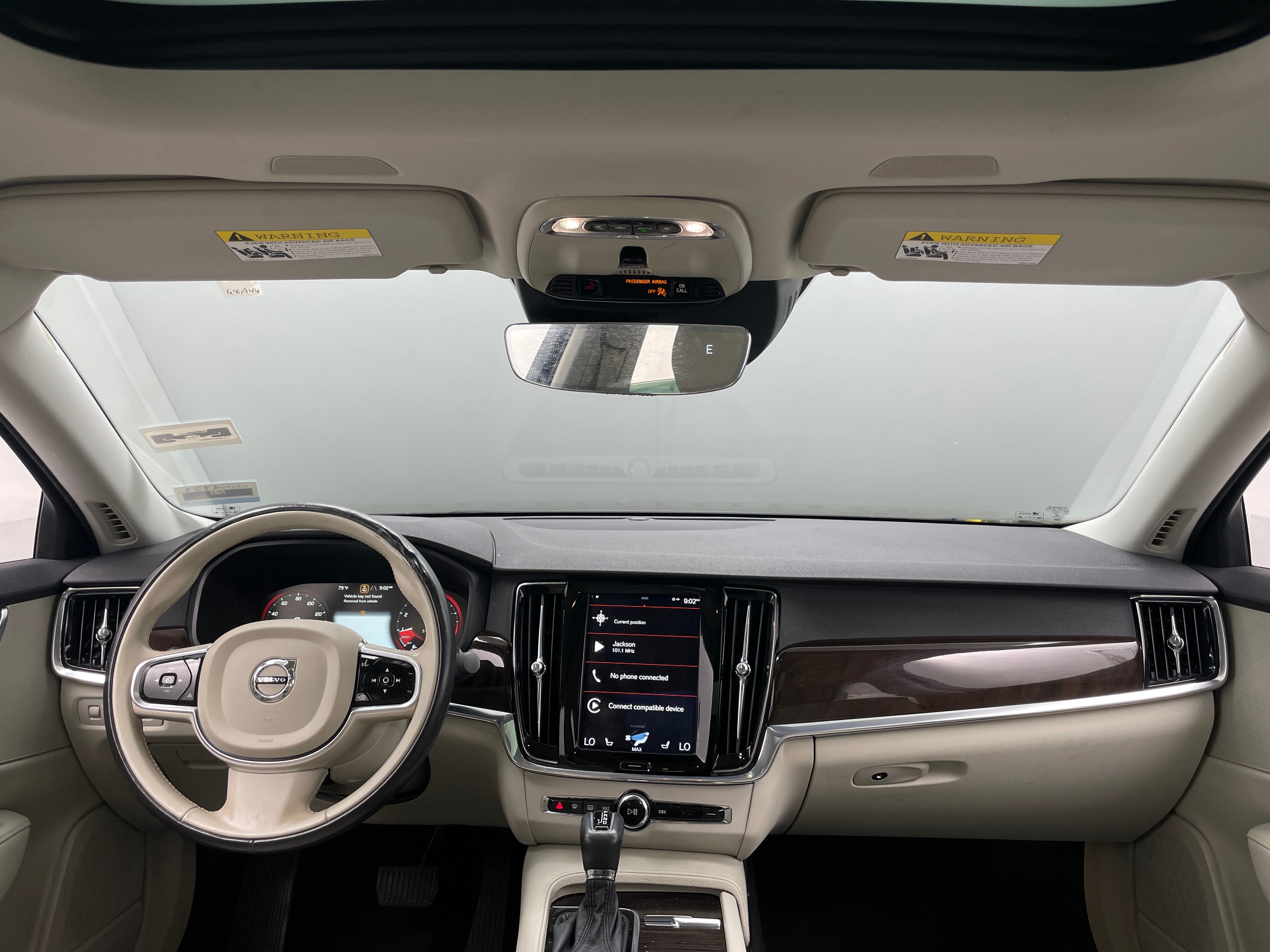 2018 Volvo S90 T5 Momentum 2