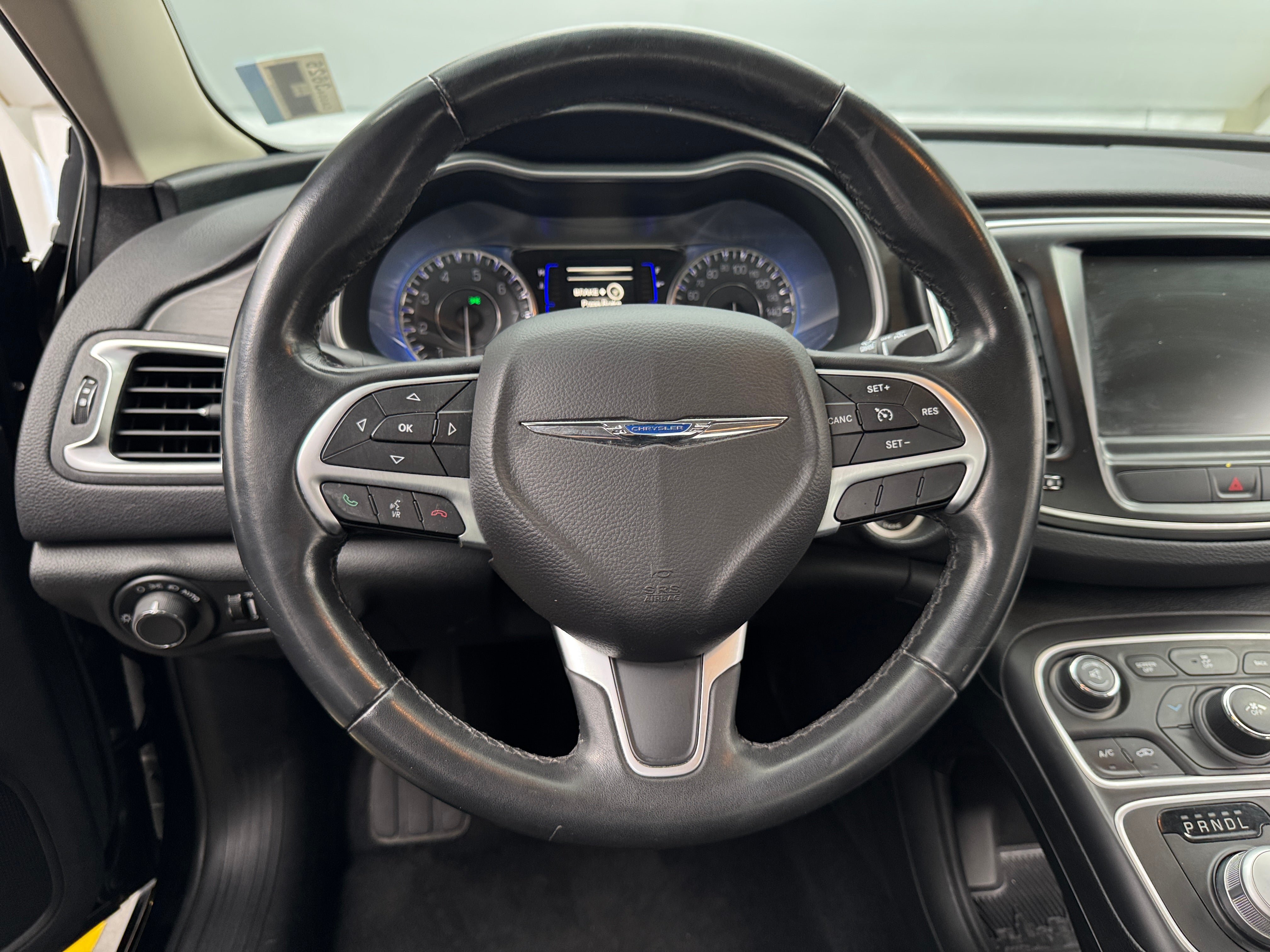 2015 Chrysler 200 Limited 5