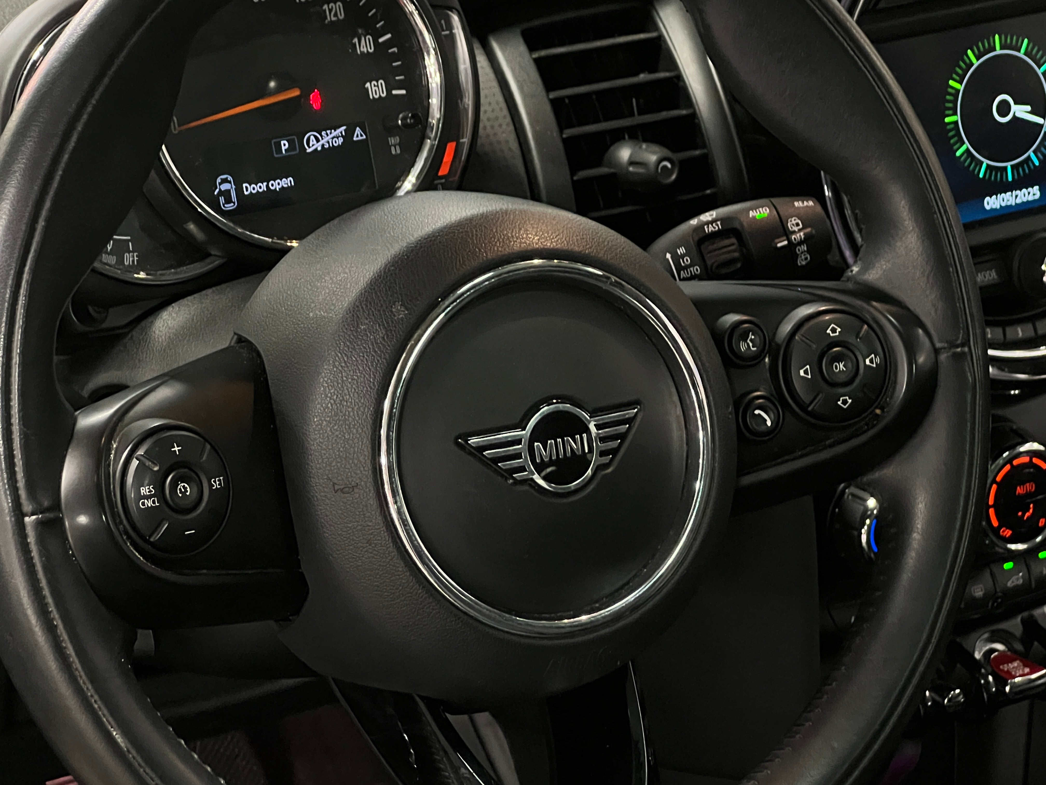 2020 MINI Cooper Hardtop 2 Door 4