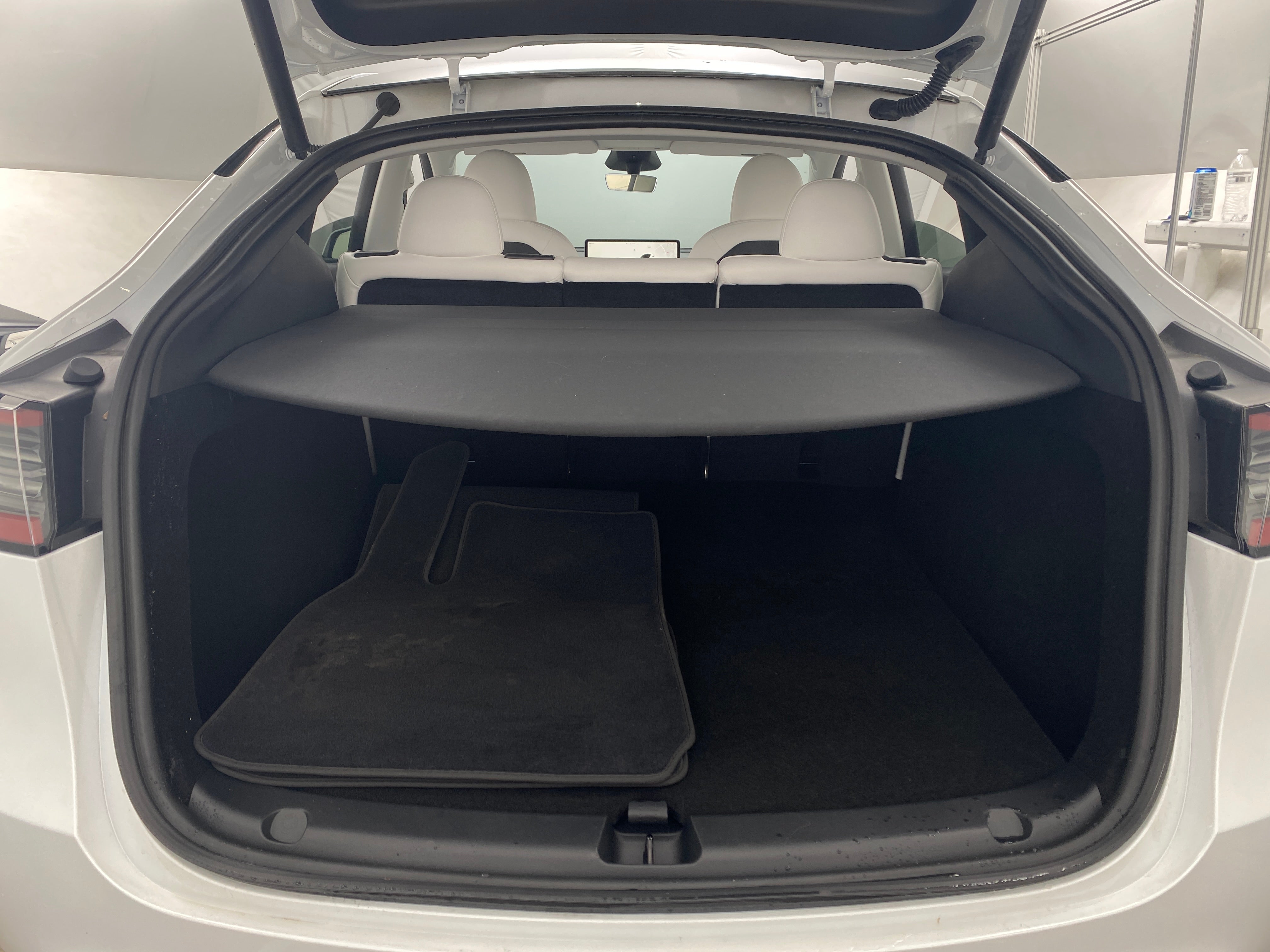 2024 Tesla Model Y Long Range 6
