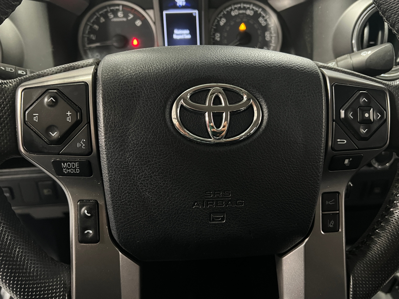 Thumbnail: 2018 Toyota Tacoma - 5
