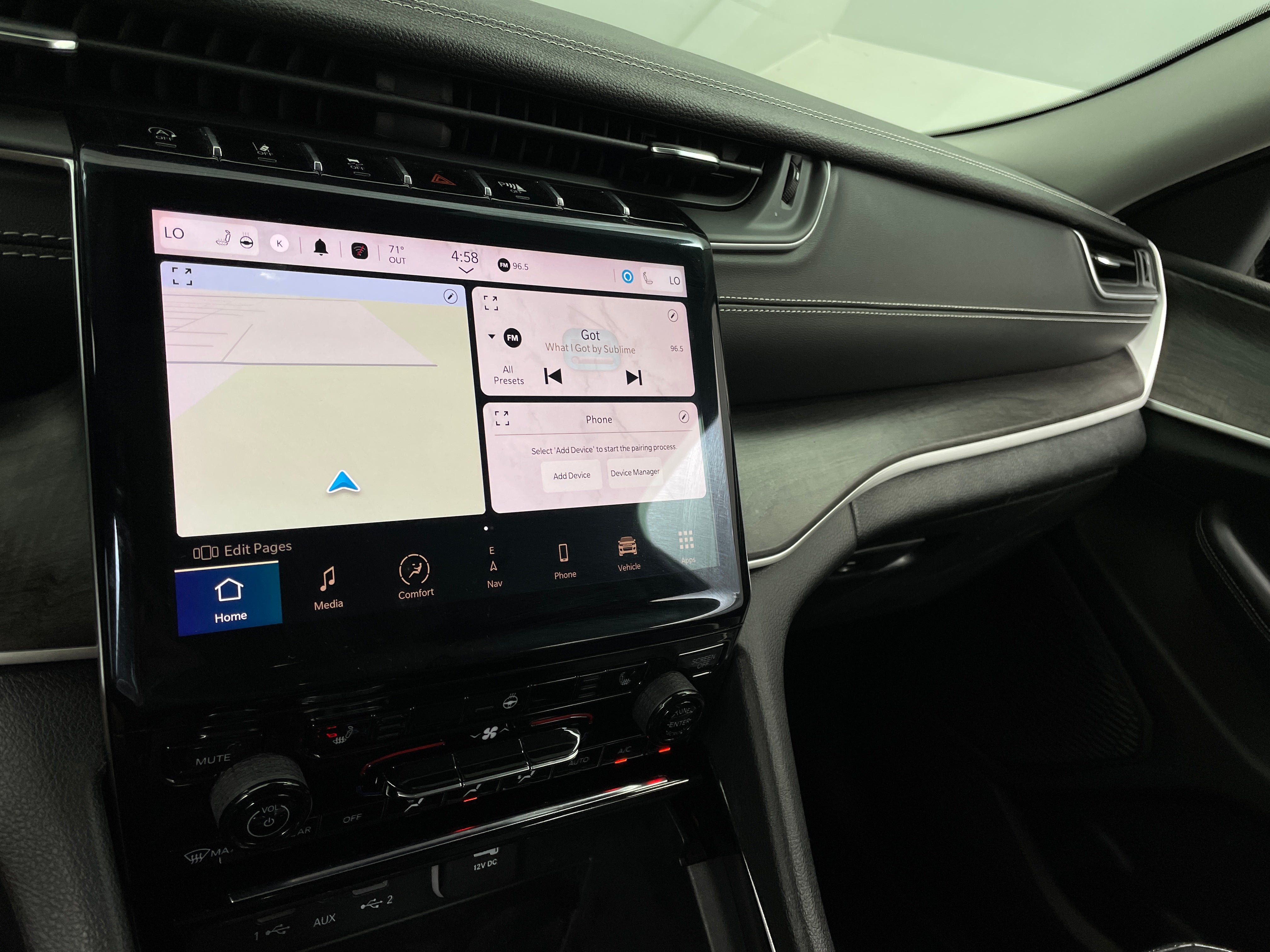 2023 Jeep Grand Cherokee L Limited Edition 3