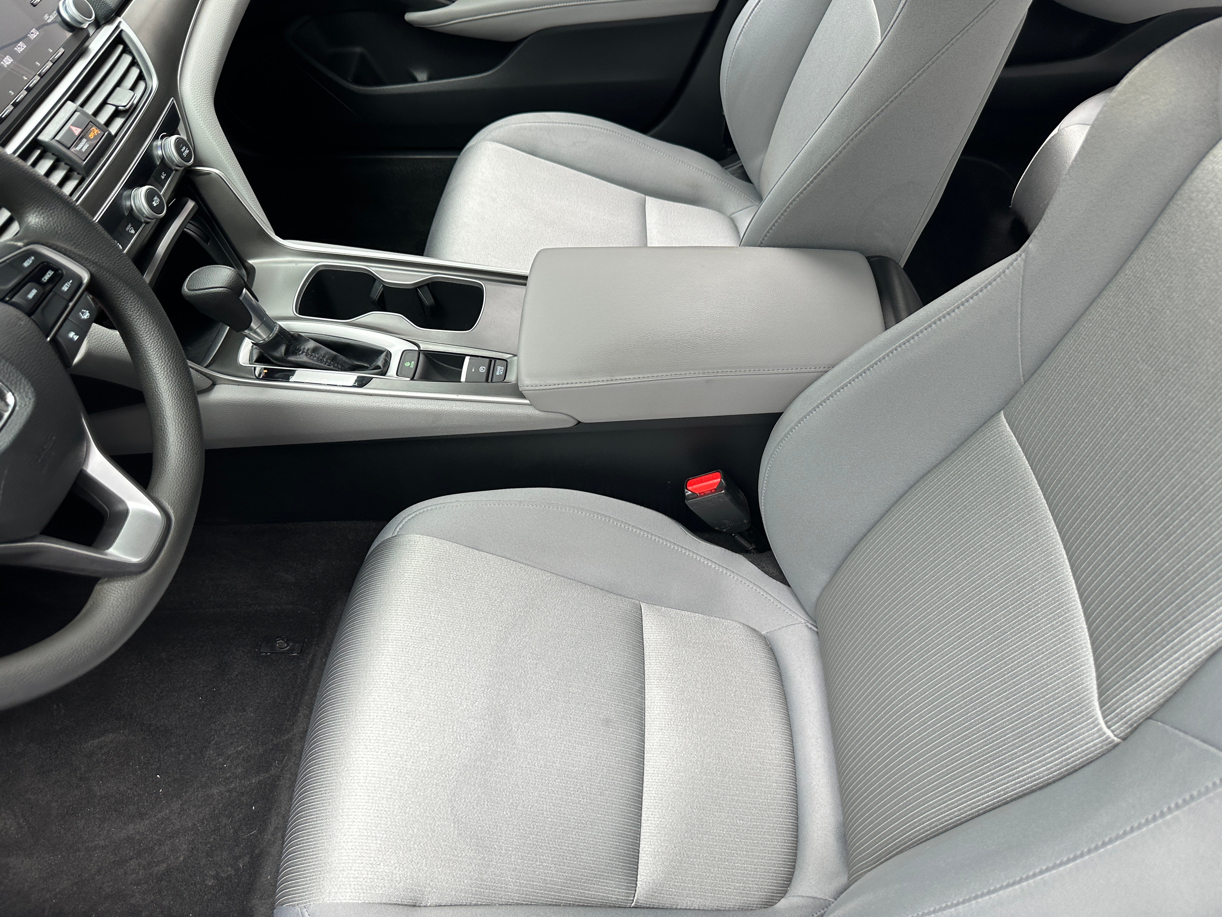 2018 Honda Accord LX 2