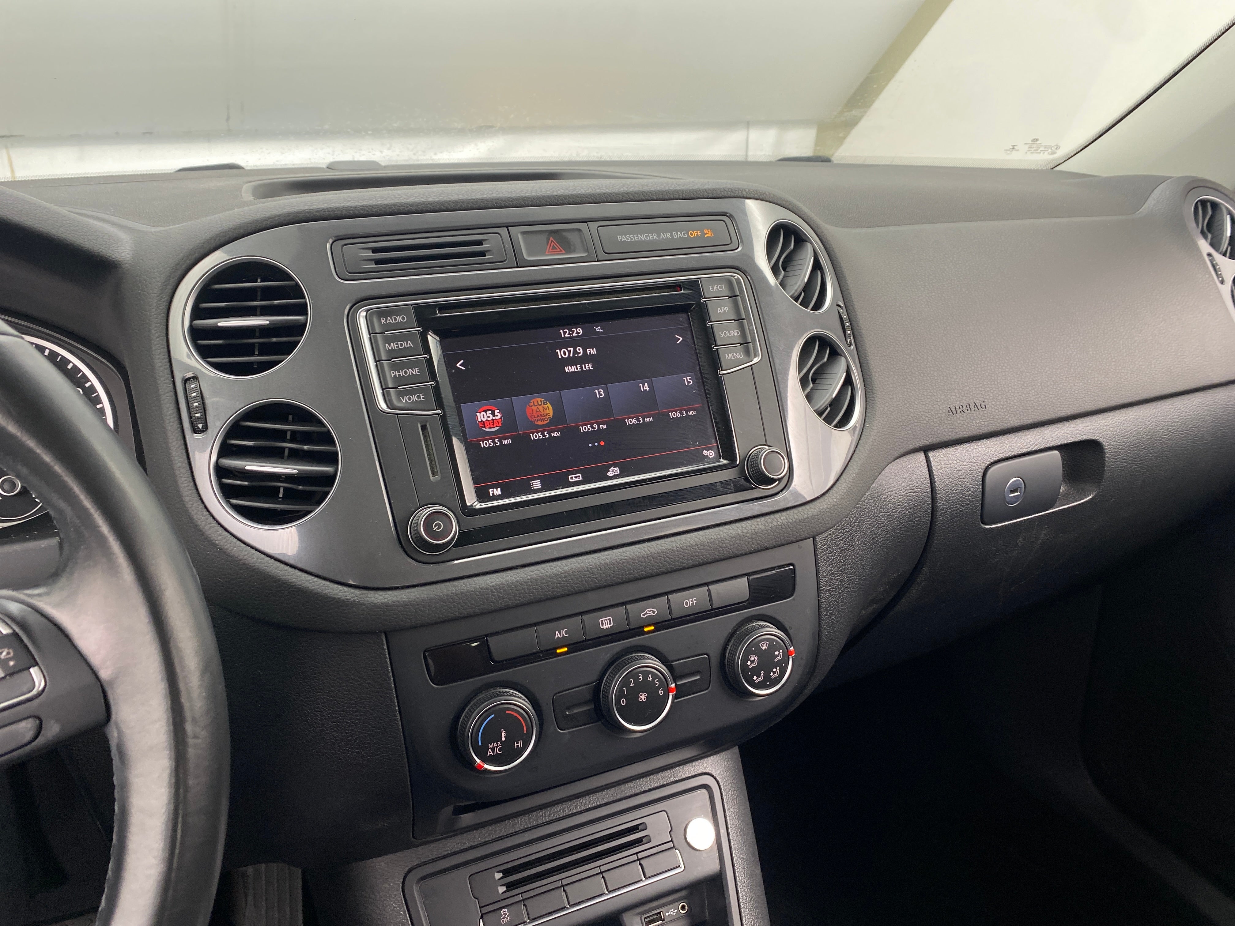 2018 Volkswagen Tiguan Limited 4