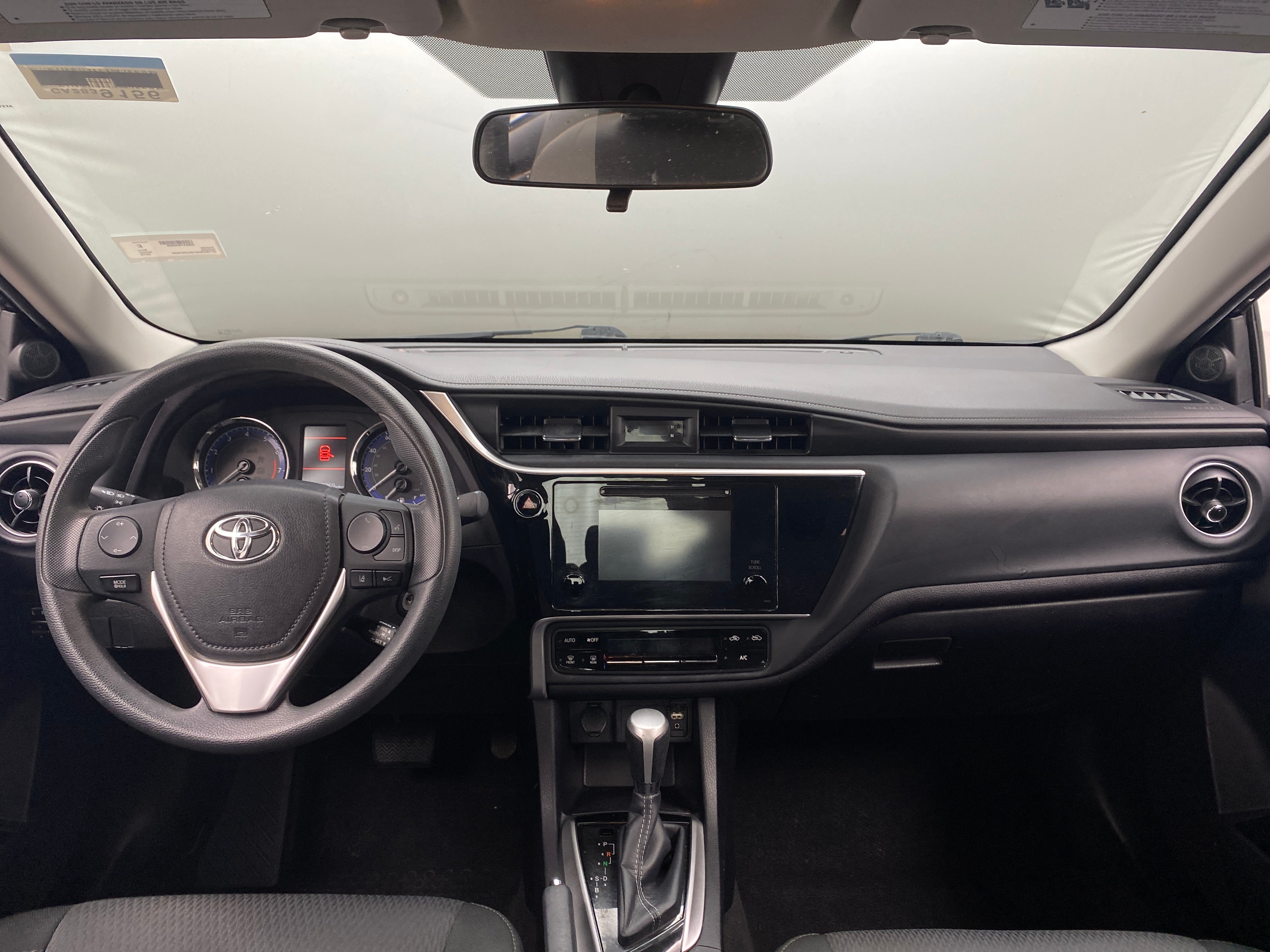 2019 Toyota Corolla LE 3