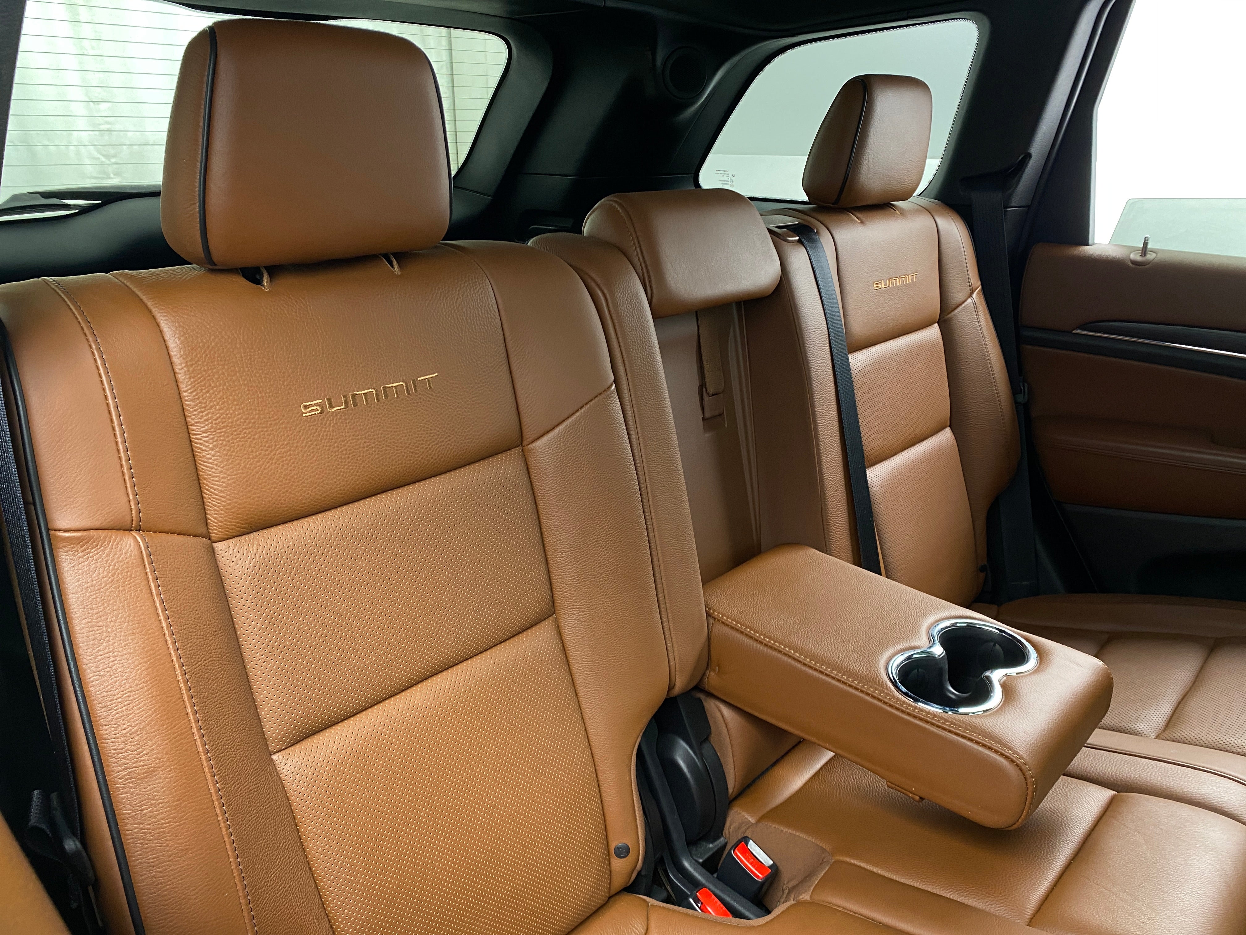 2018 Jeep Grand Cherokee Summit 5