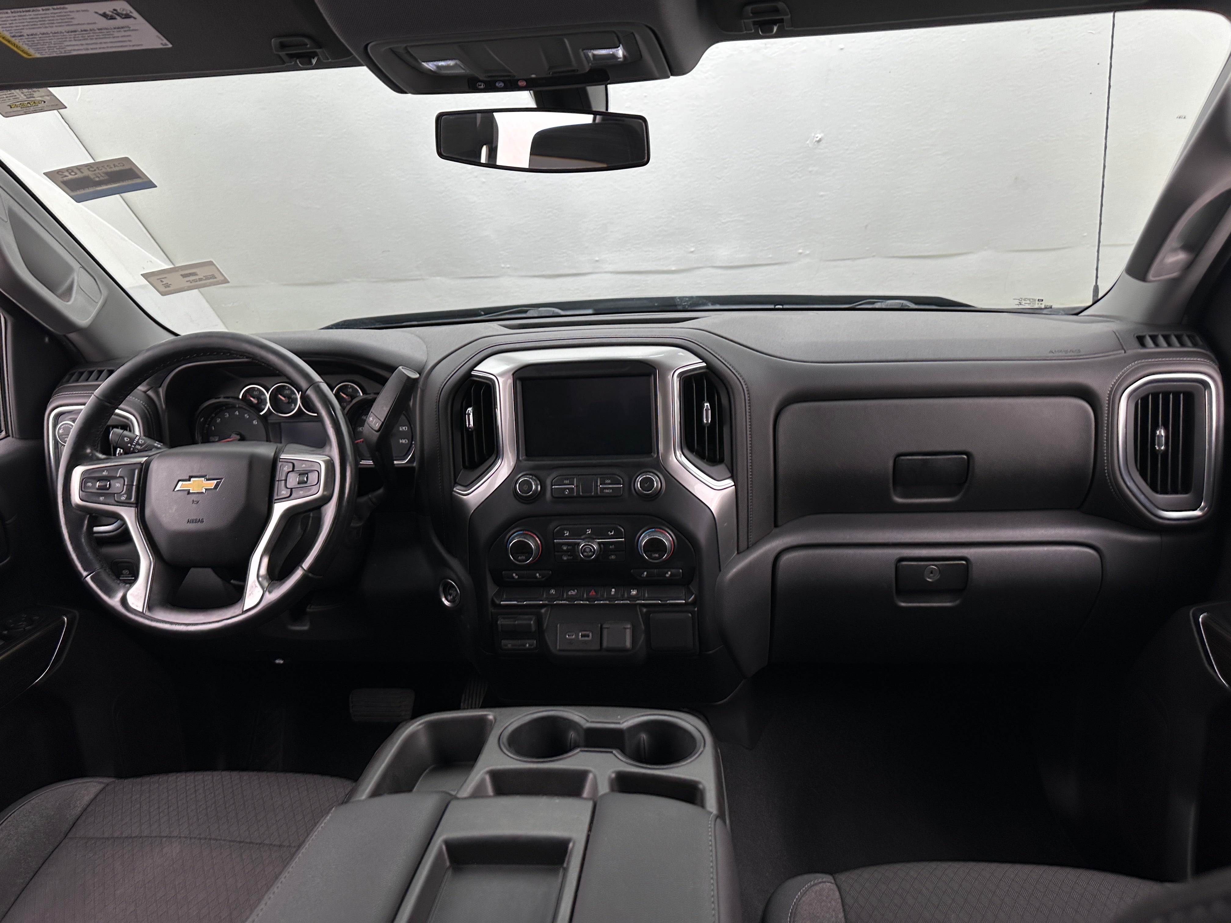 2019 Chevrolet Silverado 1500 LT 3