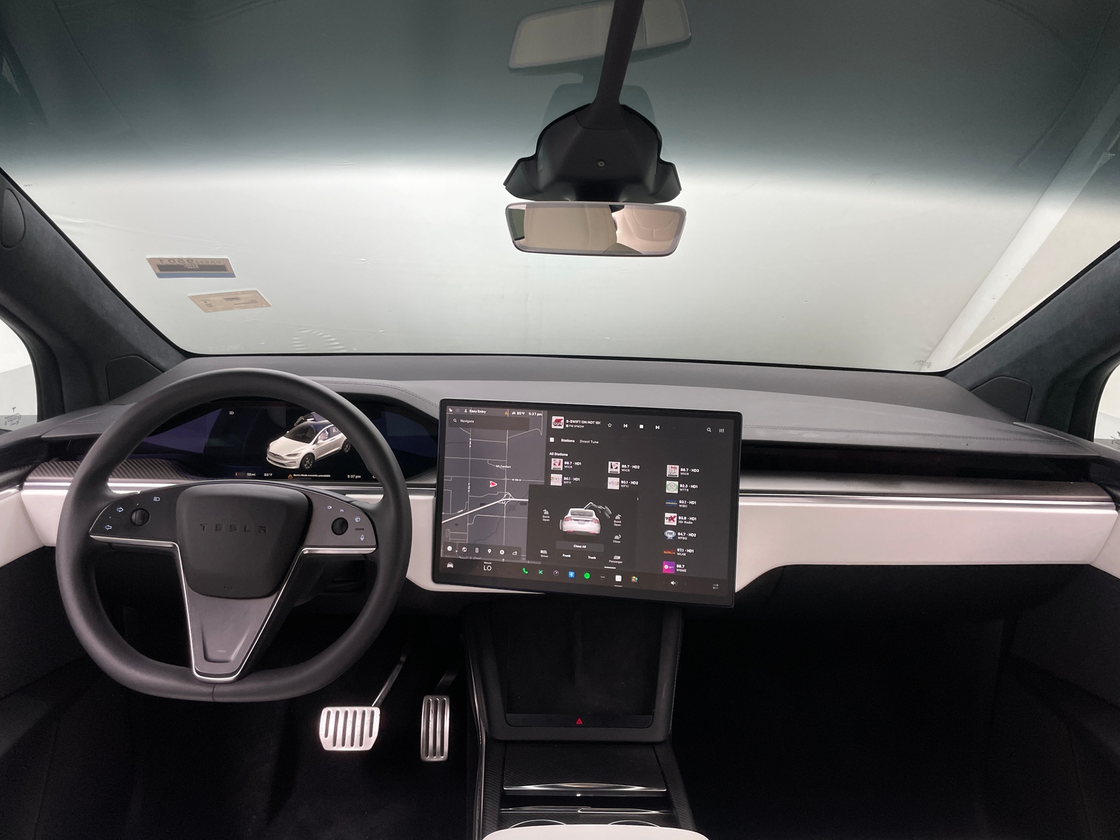 Thumbnail: 2024 Tesla Model X - 2
