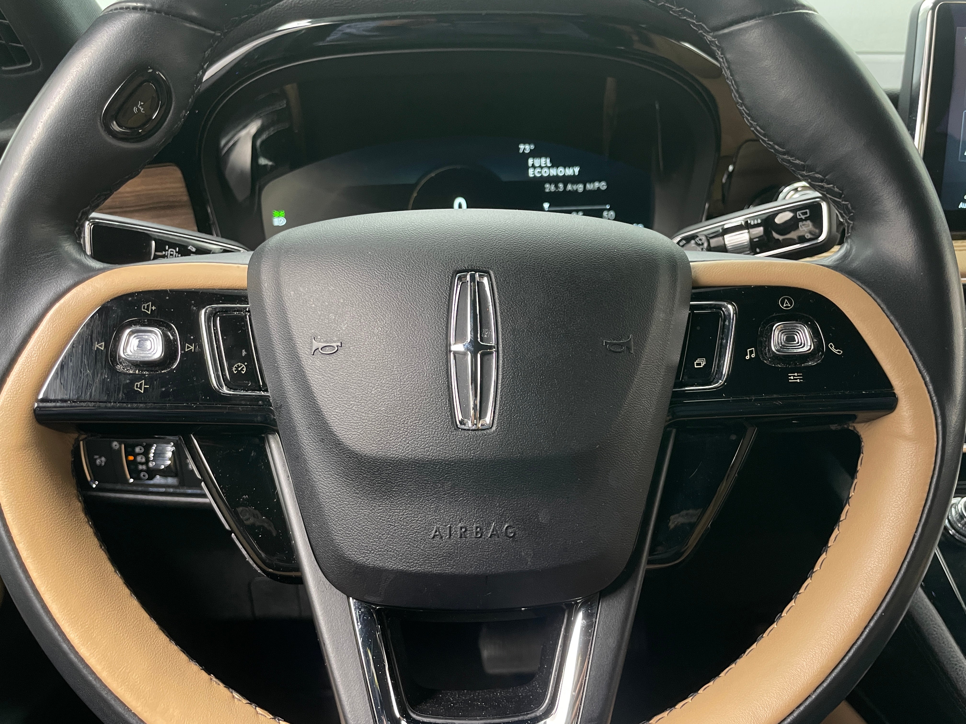 2022 Lincoln Corsair Reserve 4