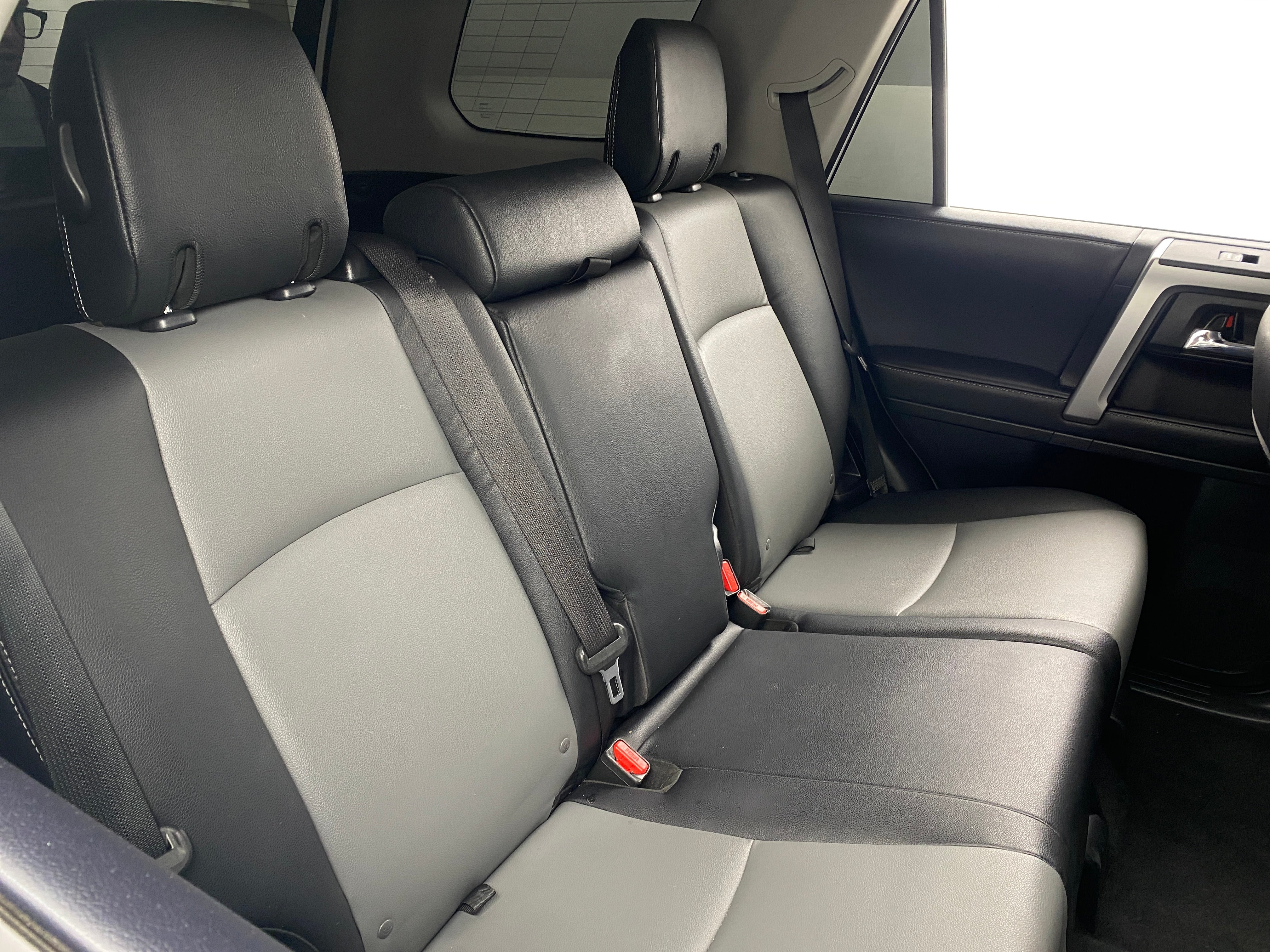 2022 Toyota 4Runner SR5 5
