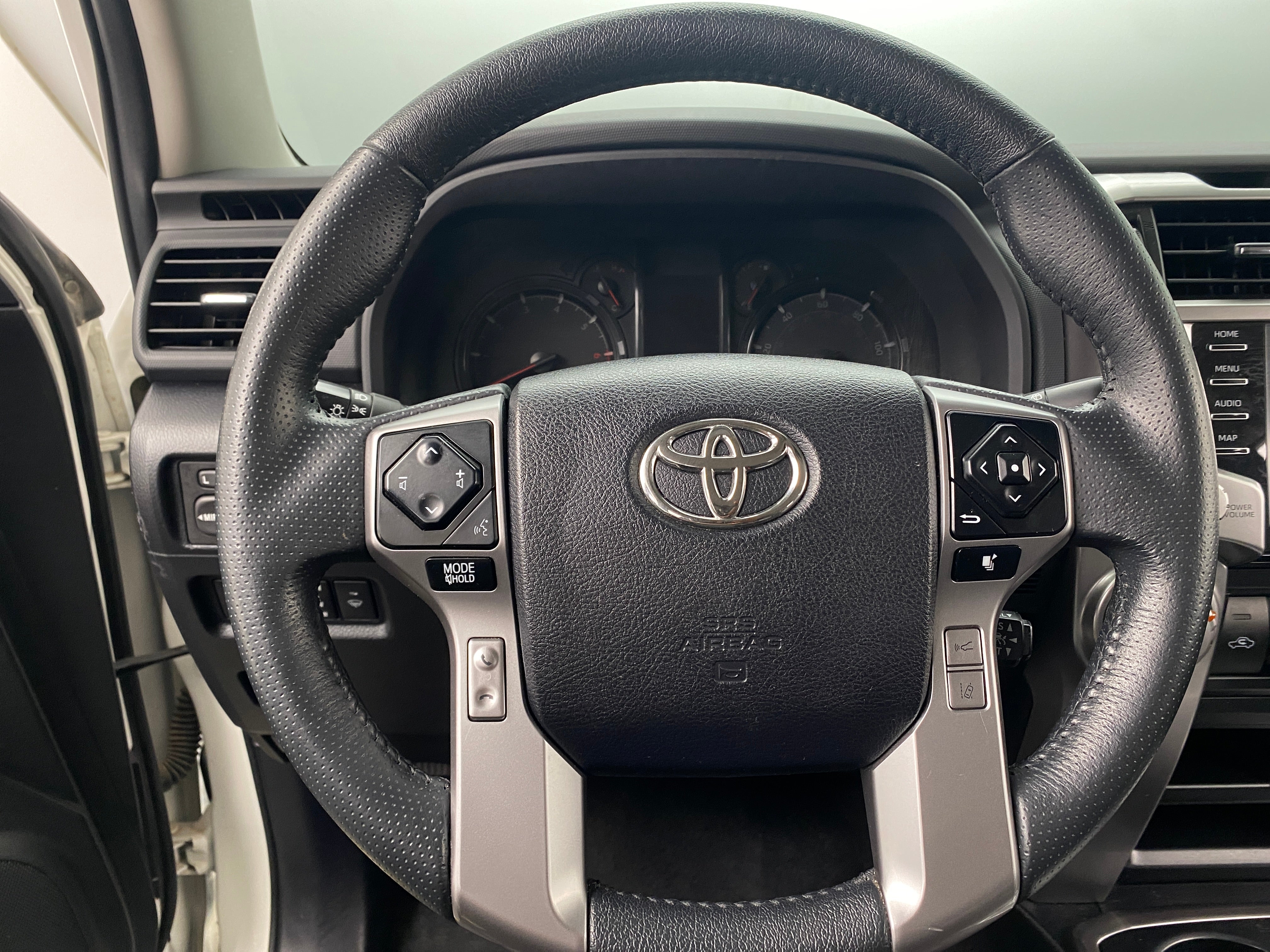 2022 Toyota 4Runner SR5 4
