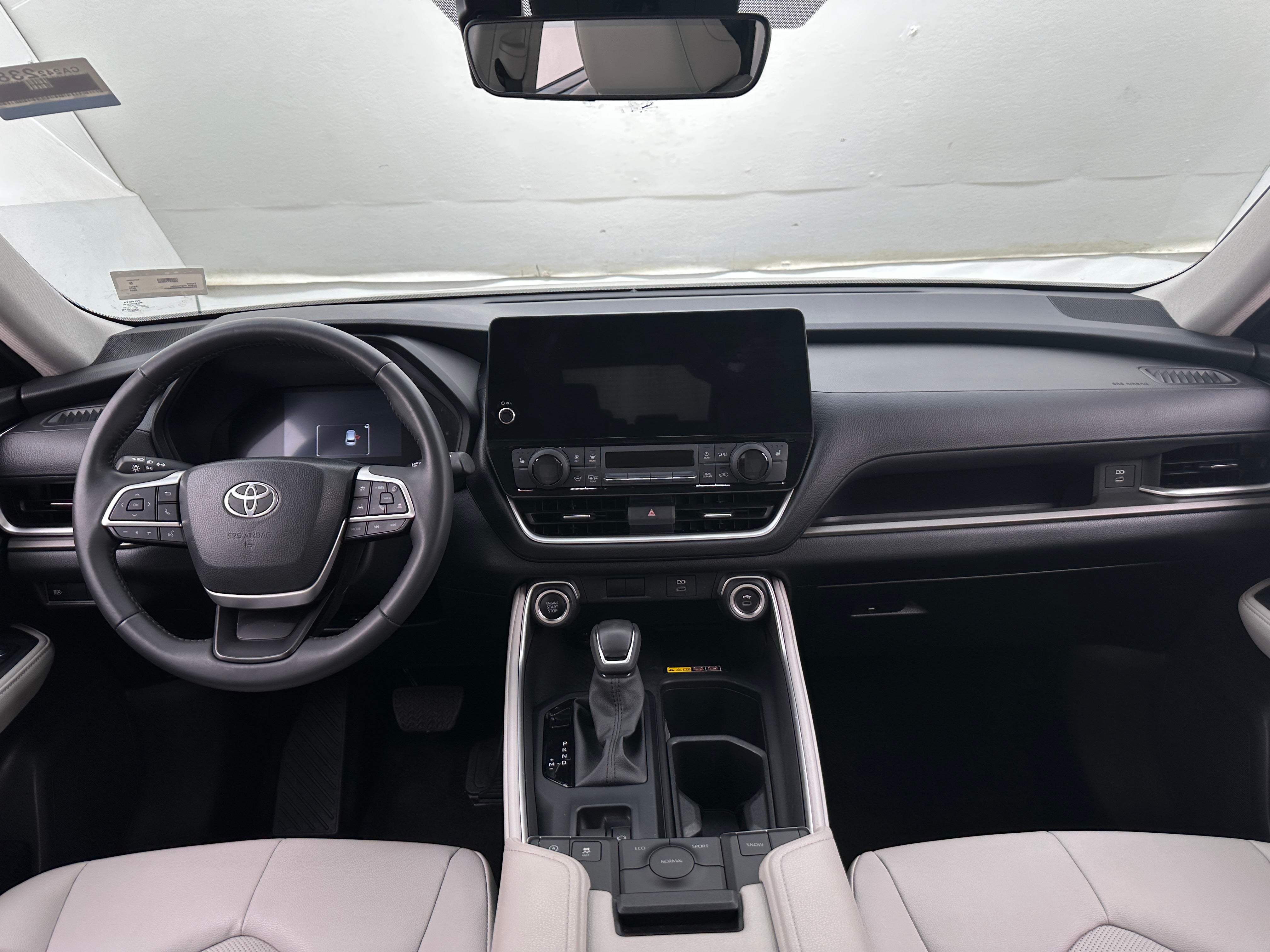 2024 Toyota Grand Highlander XLE 3