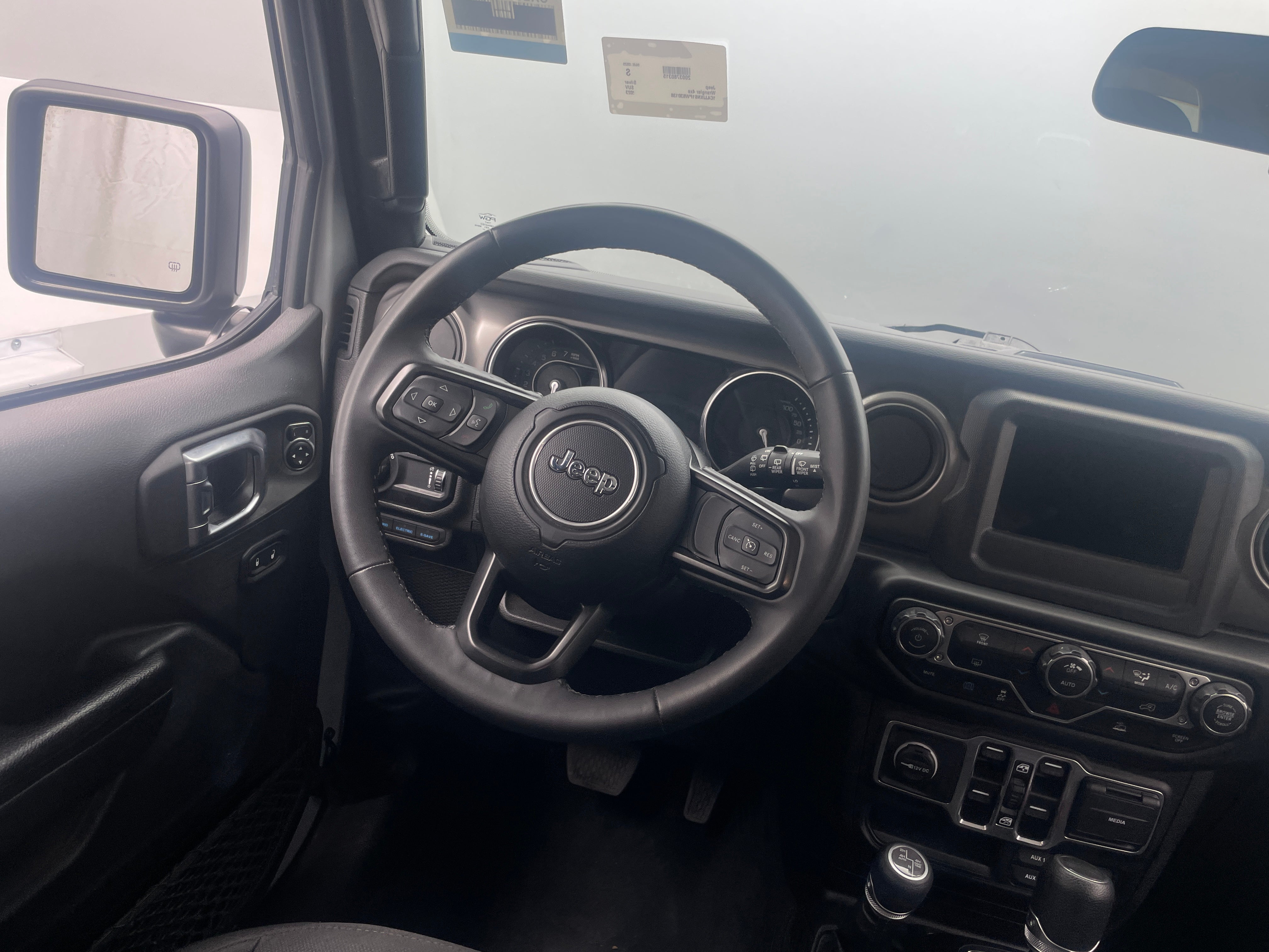 2023 Jeep Wrangler Willys Wheeler 5