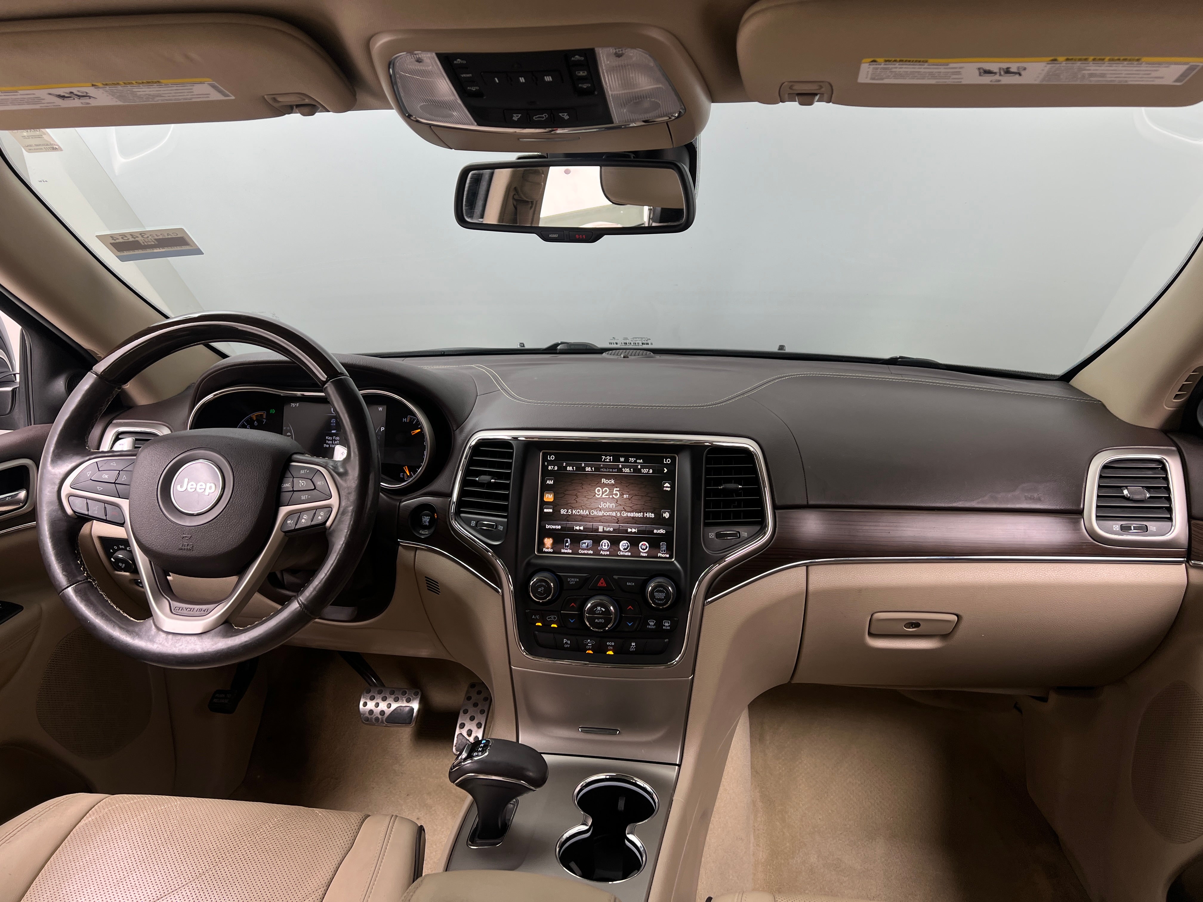 2014 Jeep Grand Cherokee Overland 2