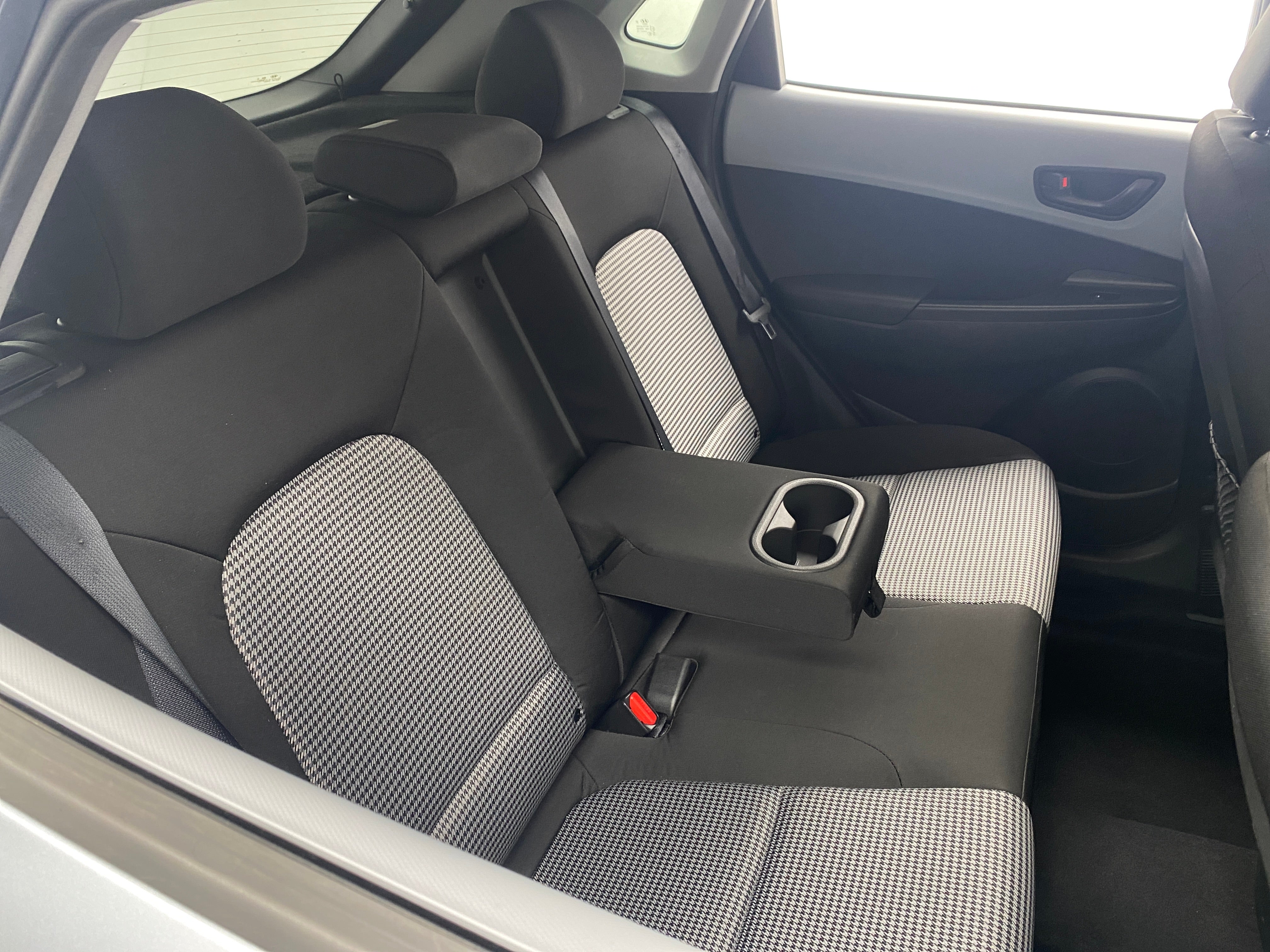 2020 Hyundai Kona SEL Plus 6
