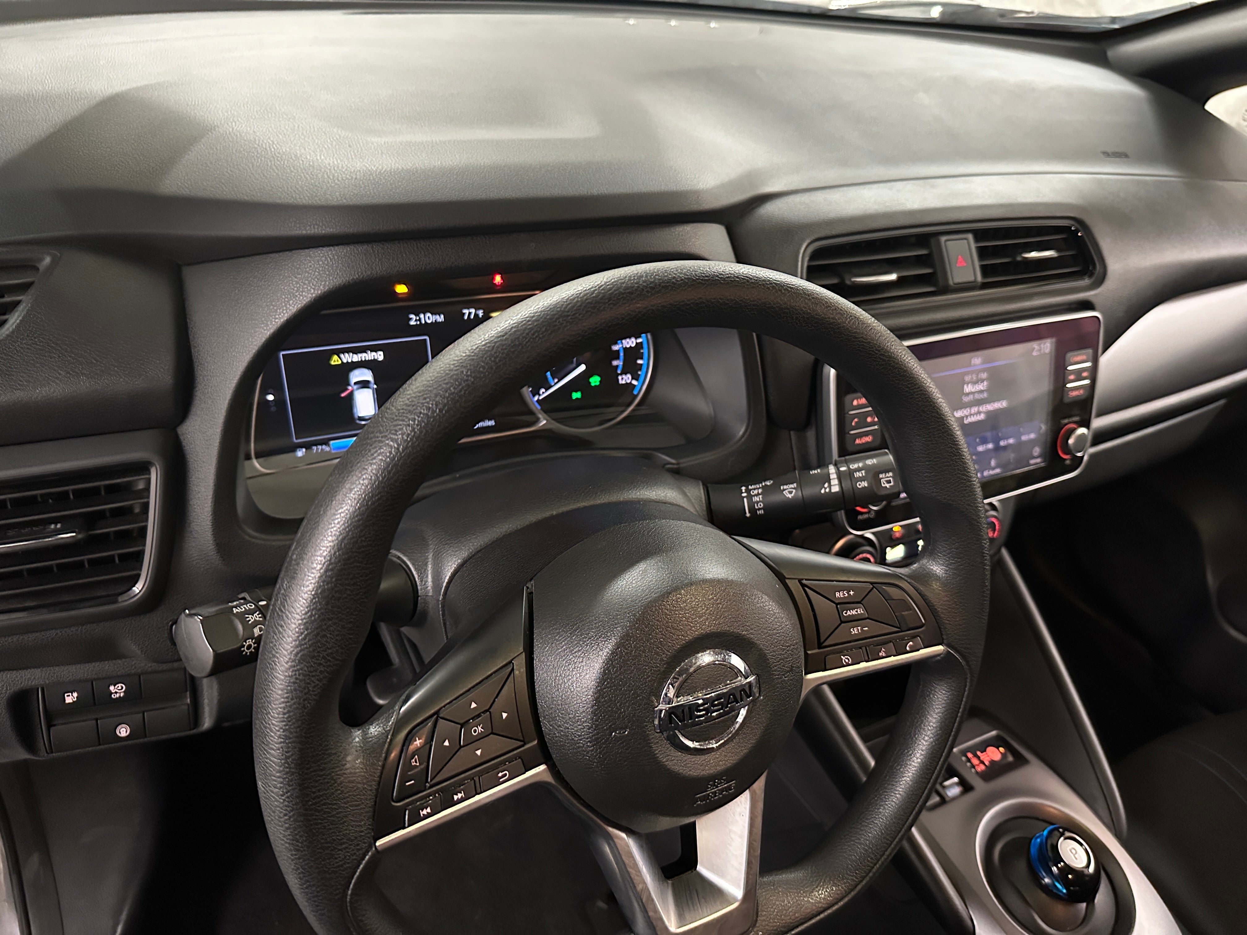 Thumbnail: 2020 Nissan Leaf - 3