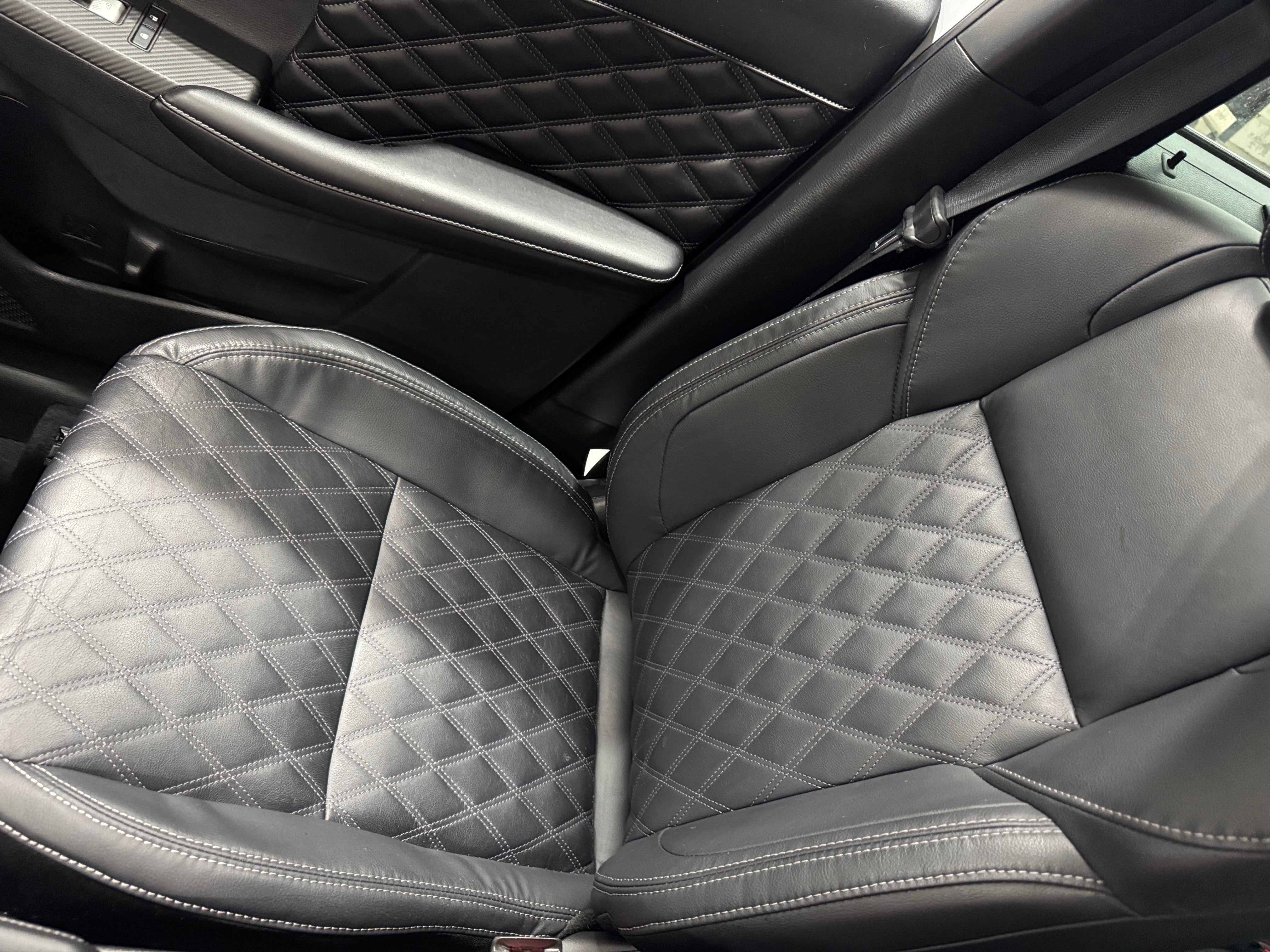 2022 Mitsubishi Outlander SEL 2