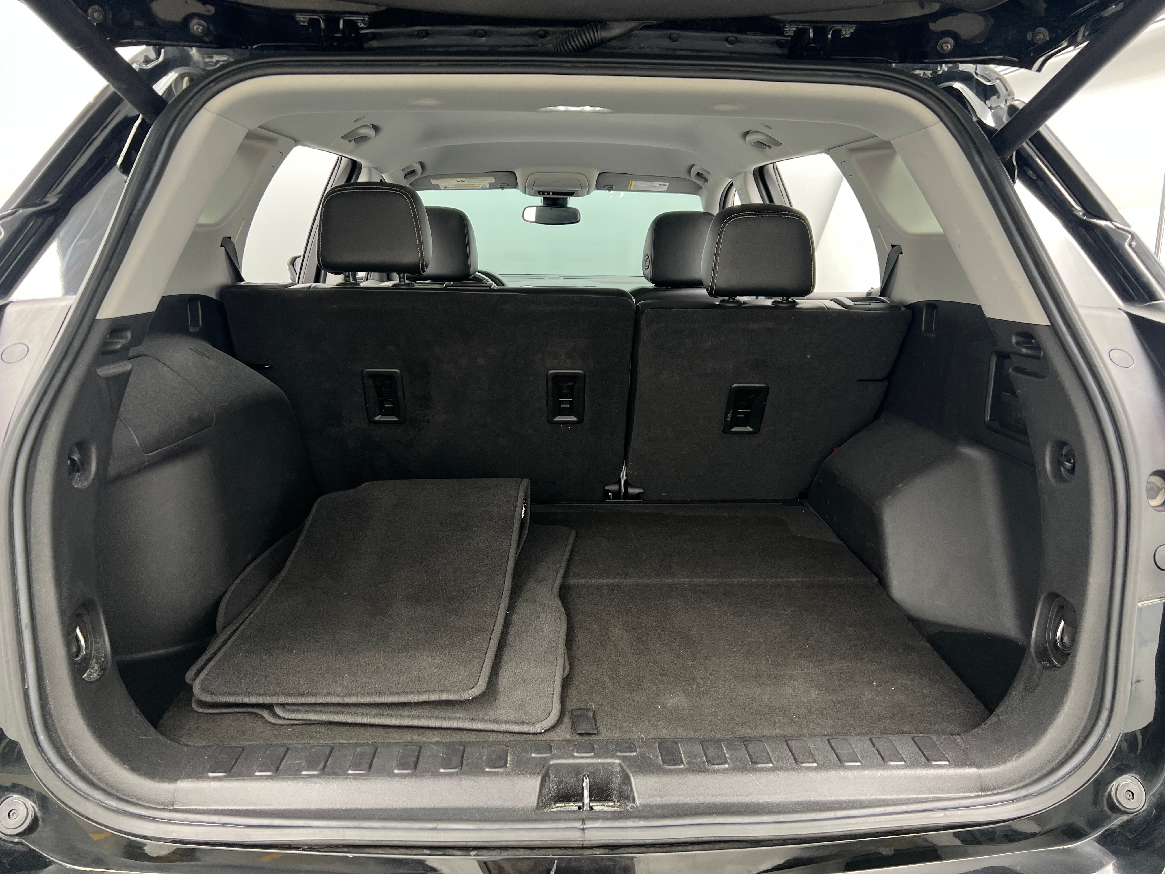 2023 GMC Terrain SLT 6