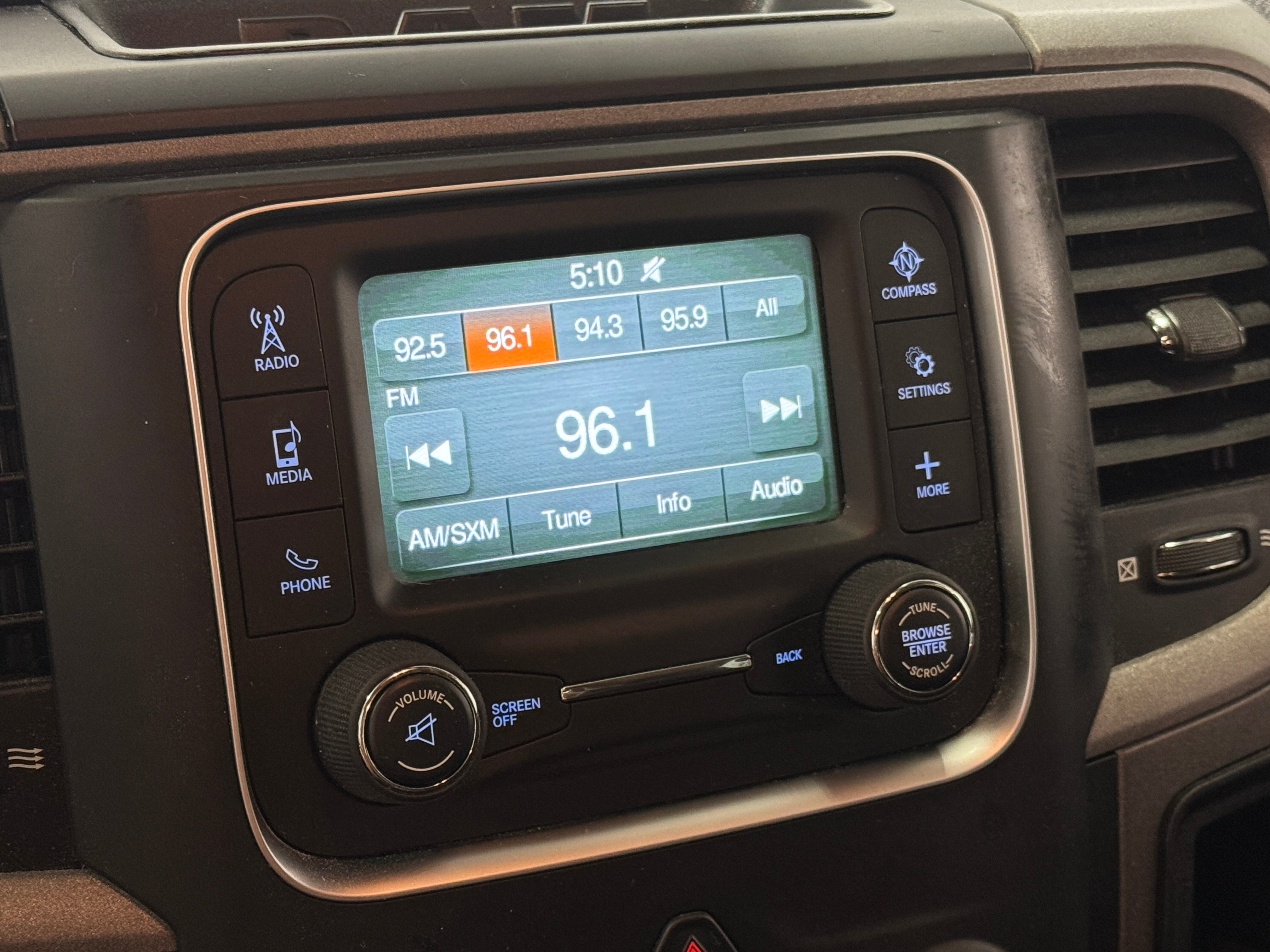 2018 RAM 1500 Express 3