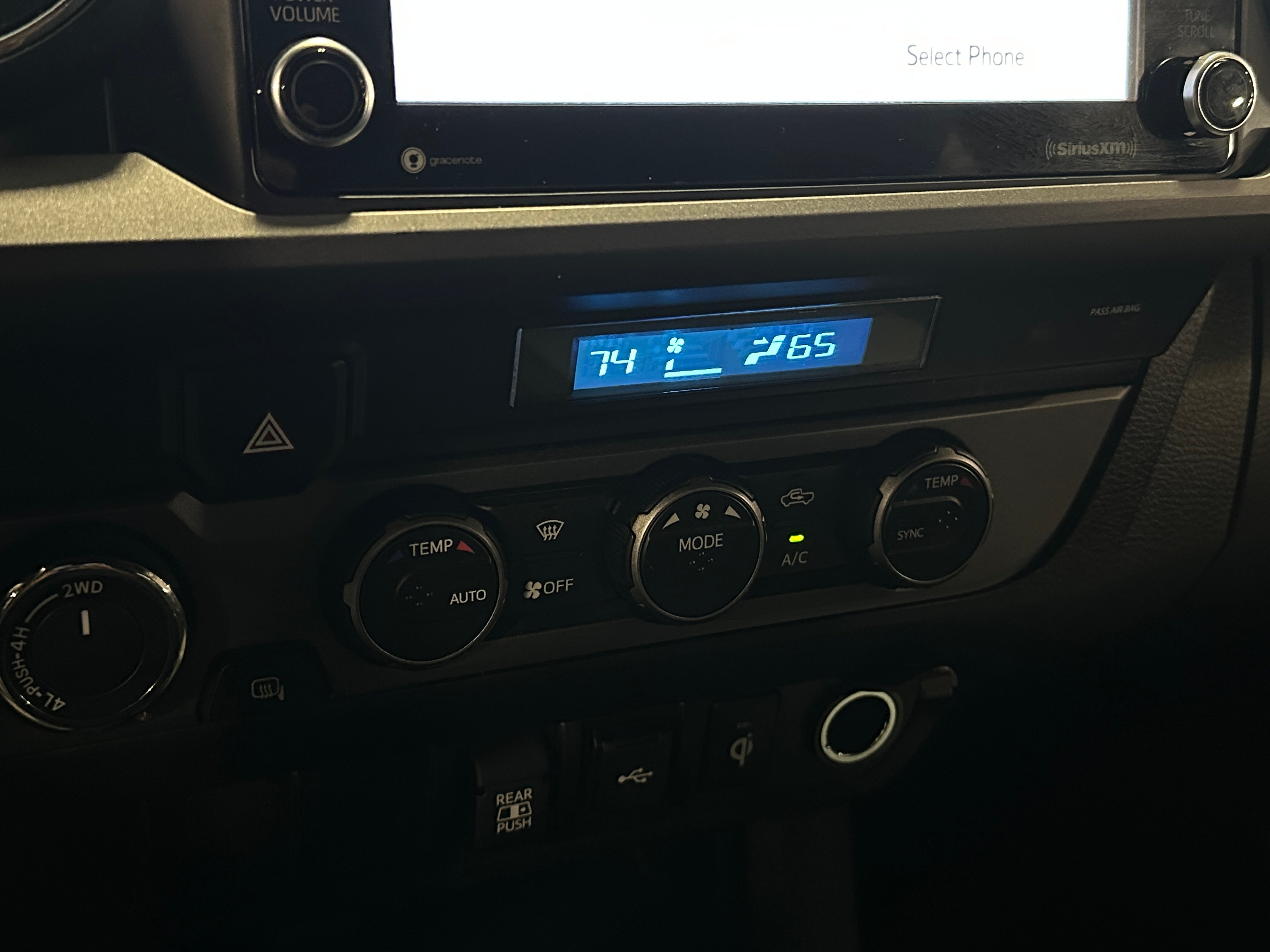 2023 Toyota Tacoma TRD Sport 4