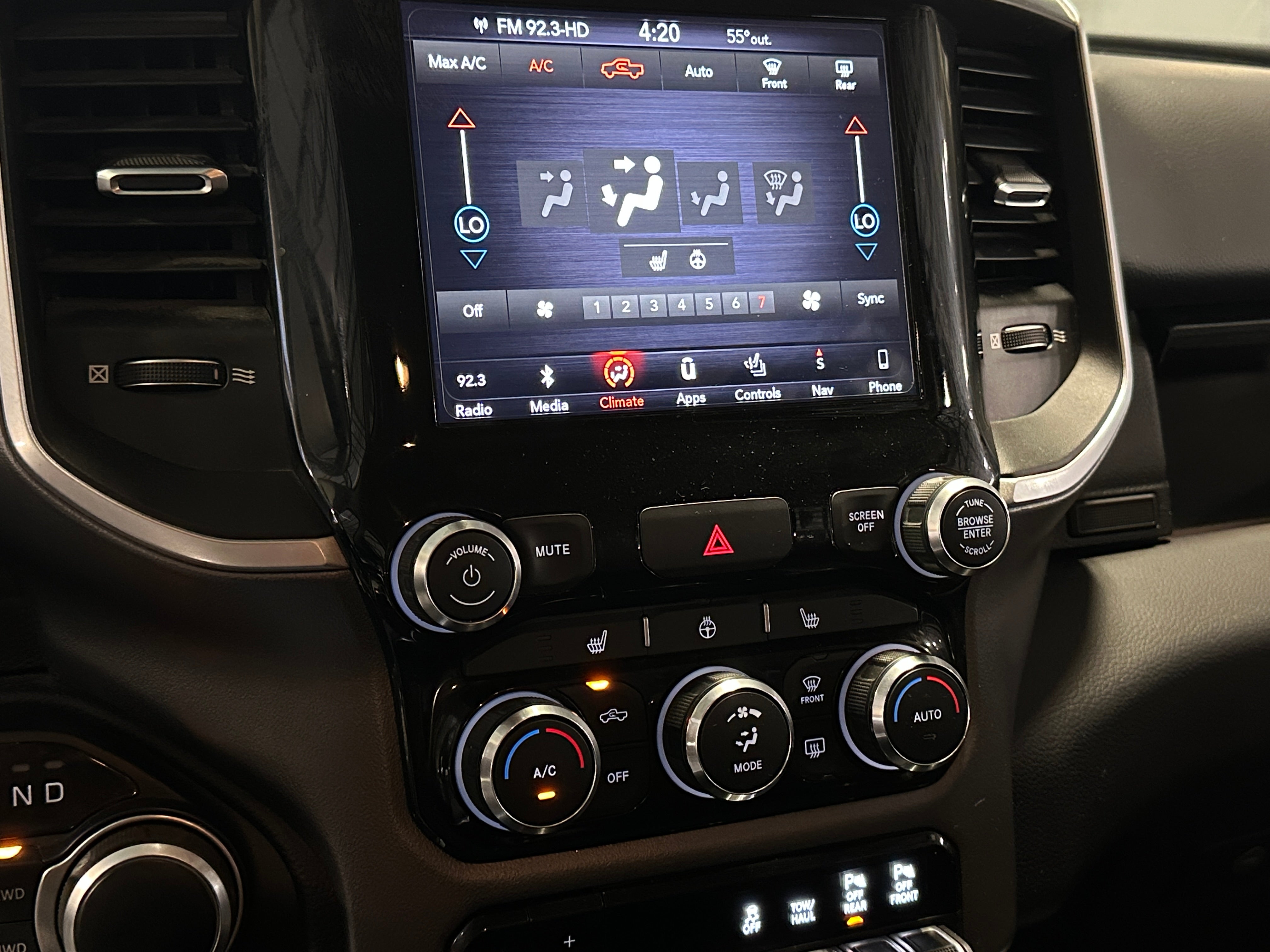 2019 RAM 1500 Big Horn 4