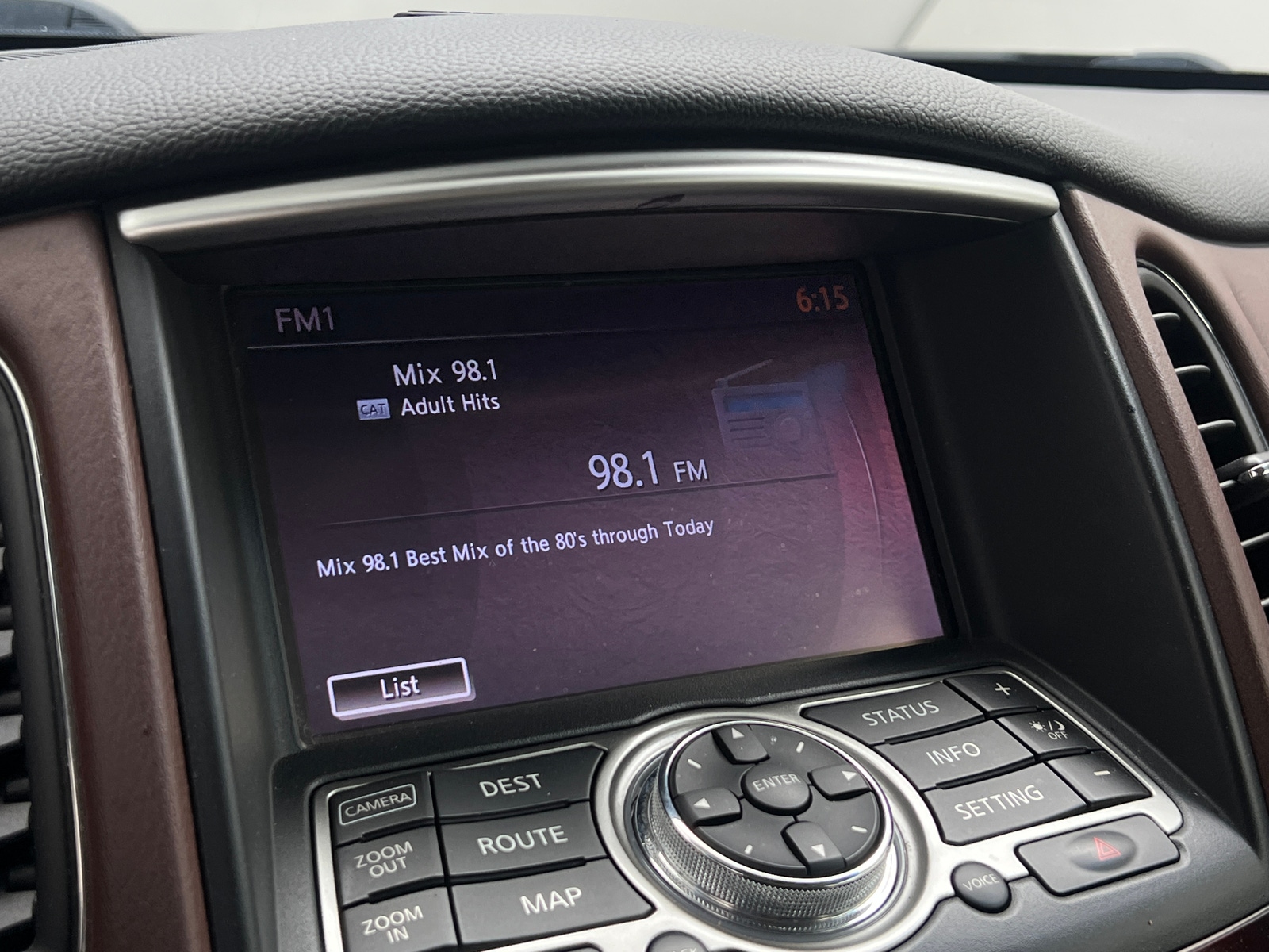 Thumbnail: 2016 INFINITI QX50 - 3