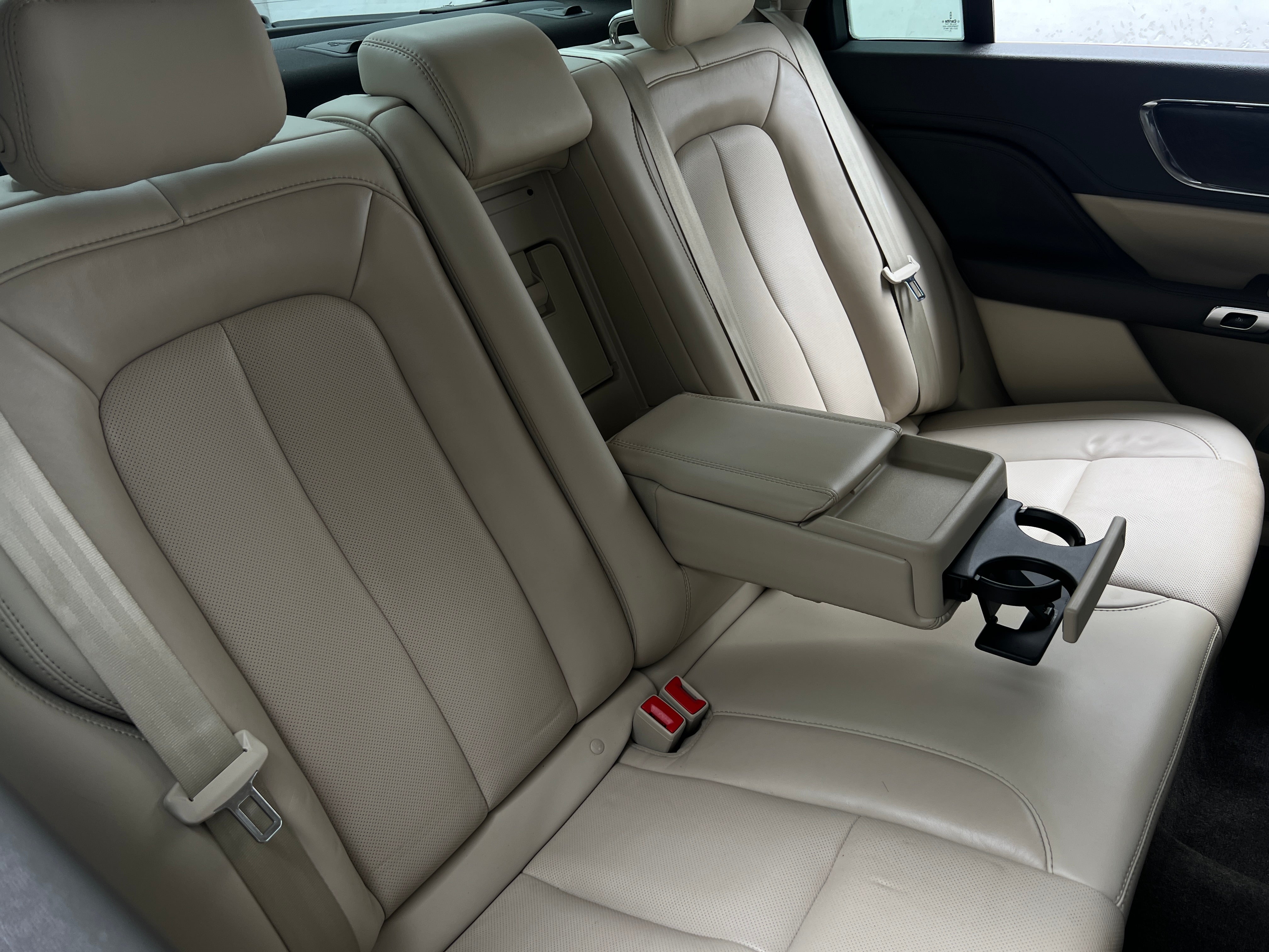 2018 Lincoln Continental Reserve 5