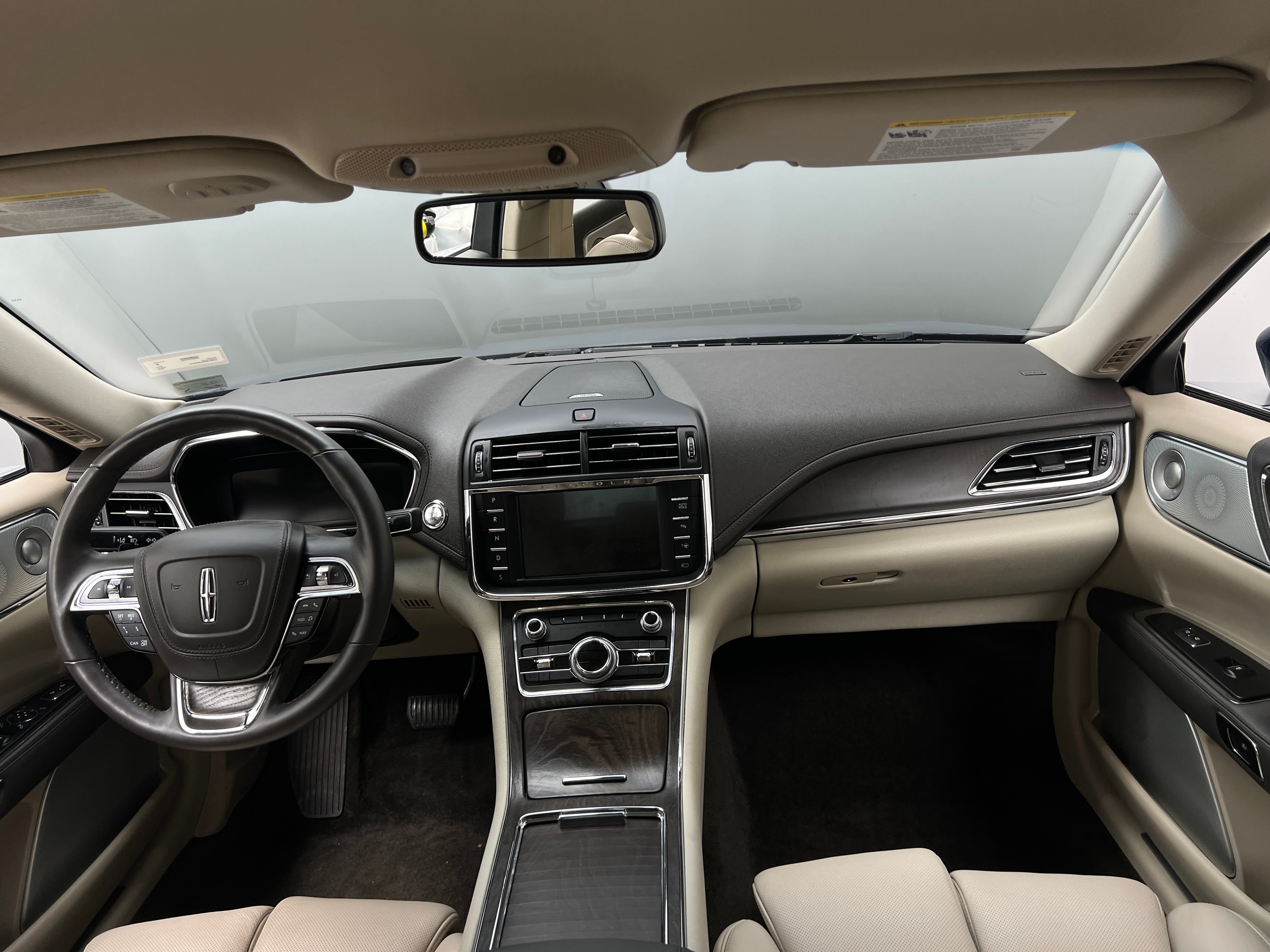 2018 Lincoln Continental Reserve 2