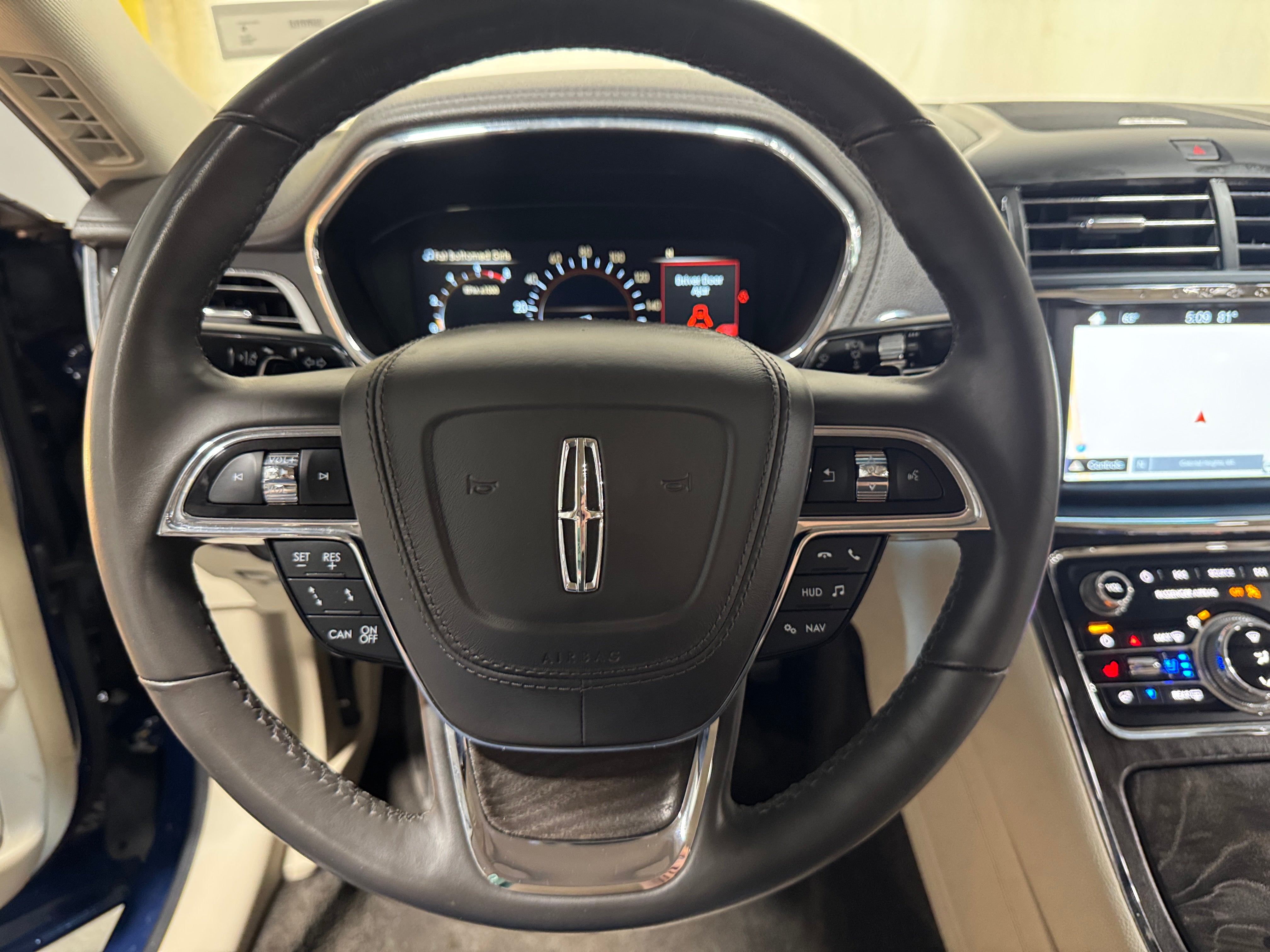 2018 Lincoln Continental Reserve 4