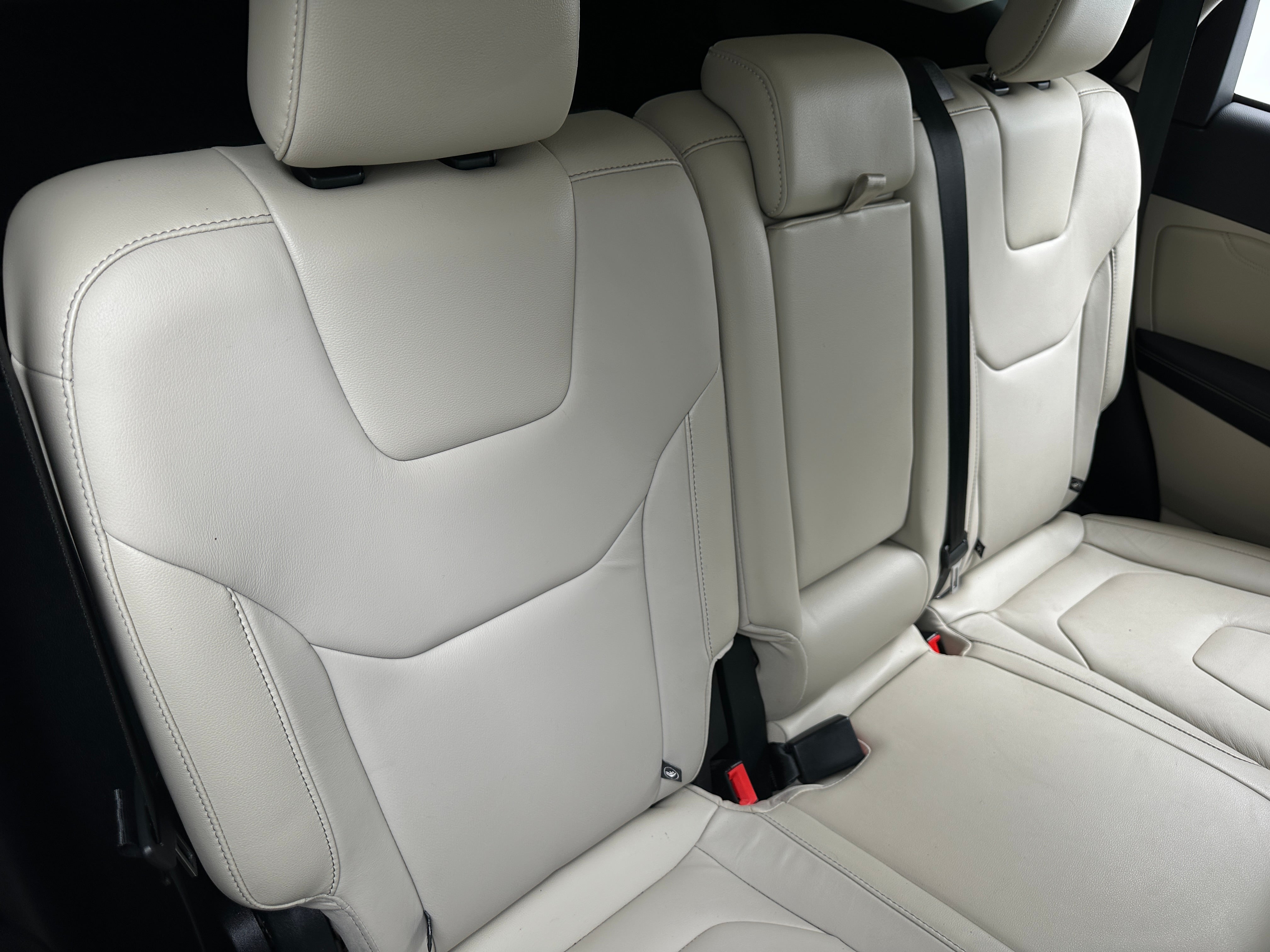2017 Ford Edge Titanium 6