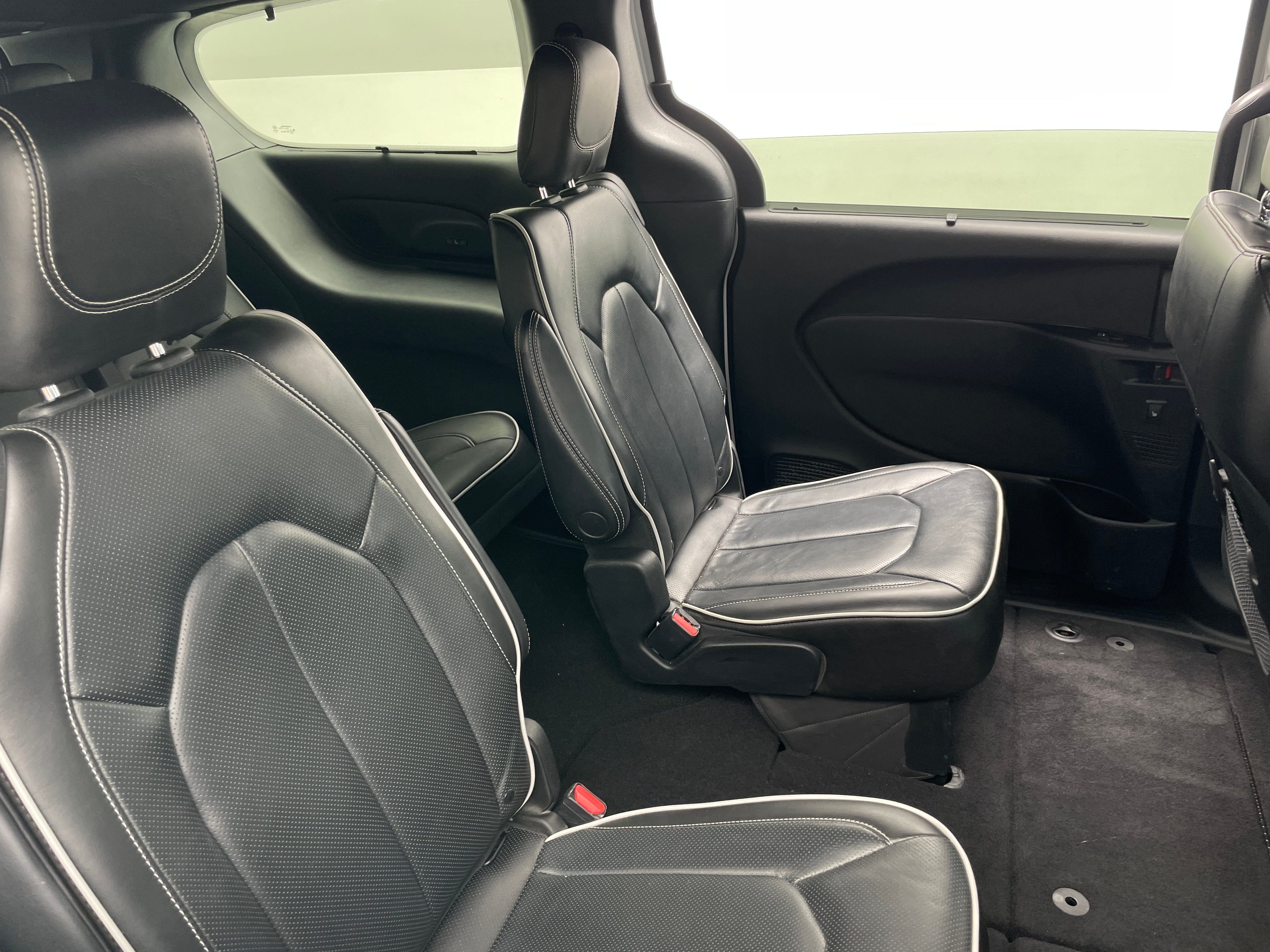 2022 Chrysler Pacifica Limited 5