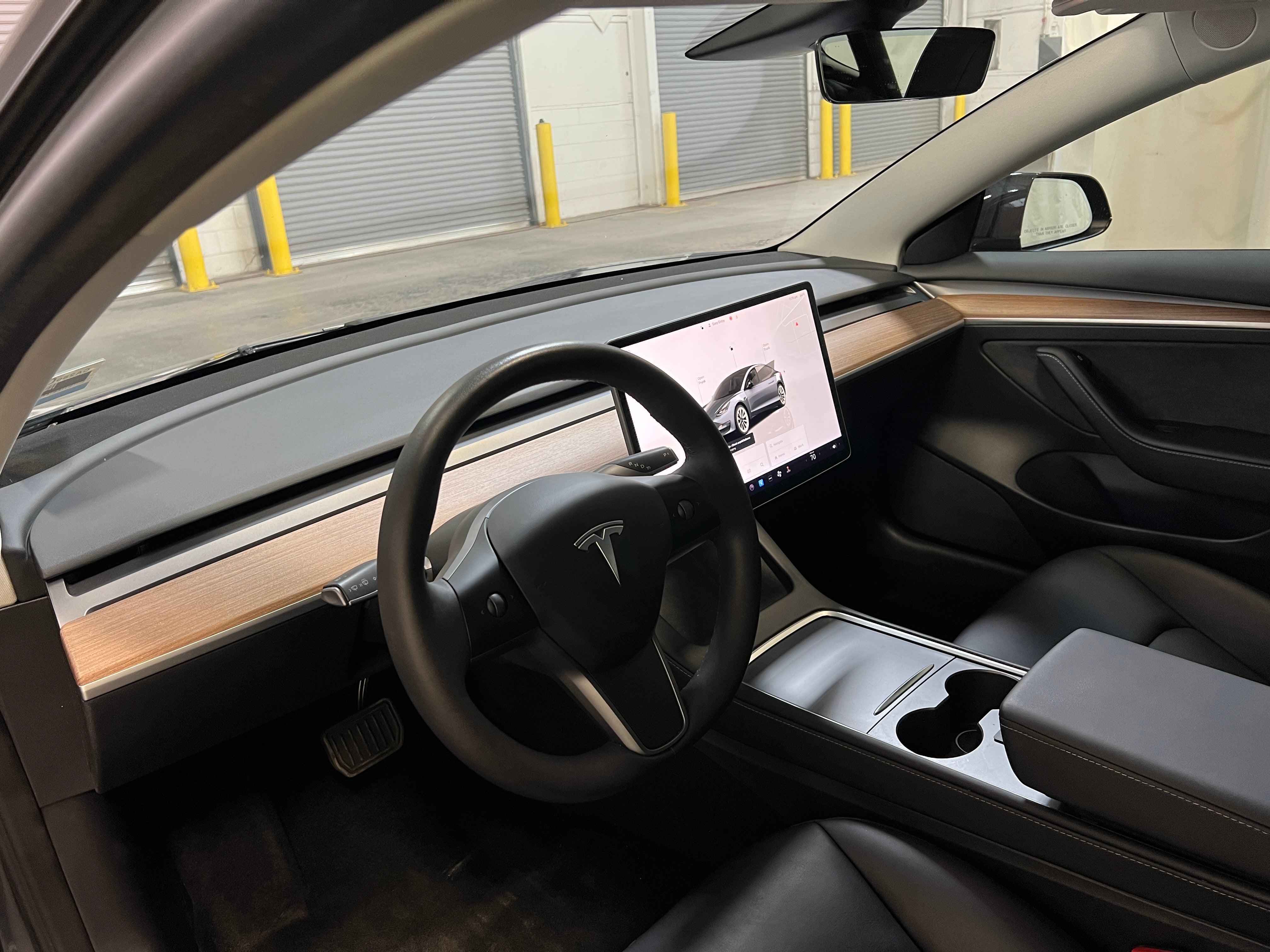 2022 Tesla Model 3 Standard Range 2