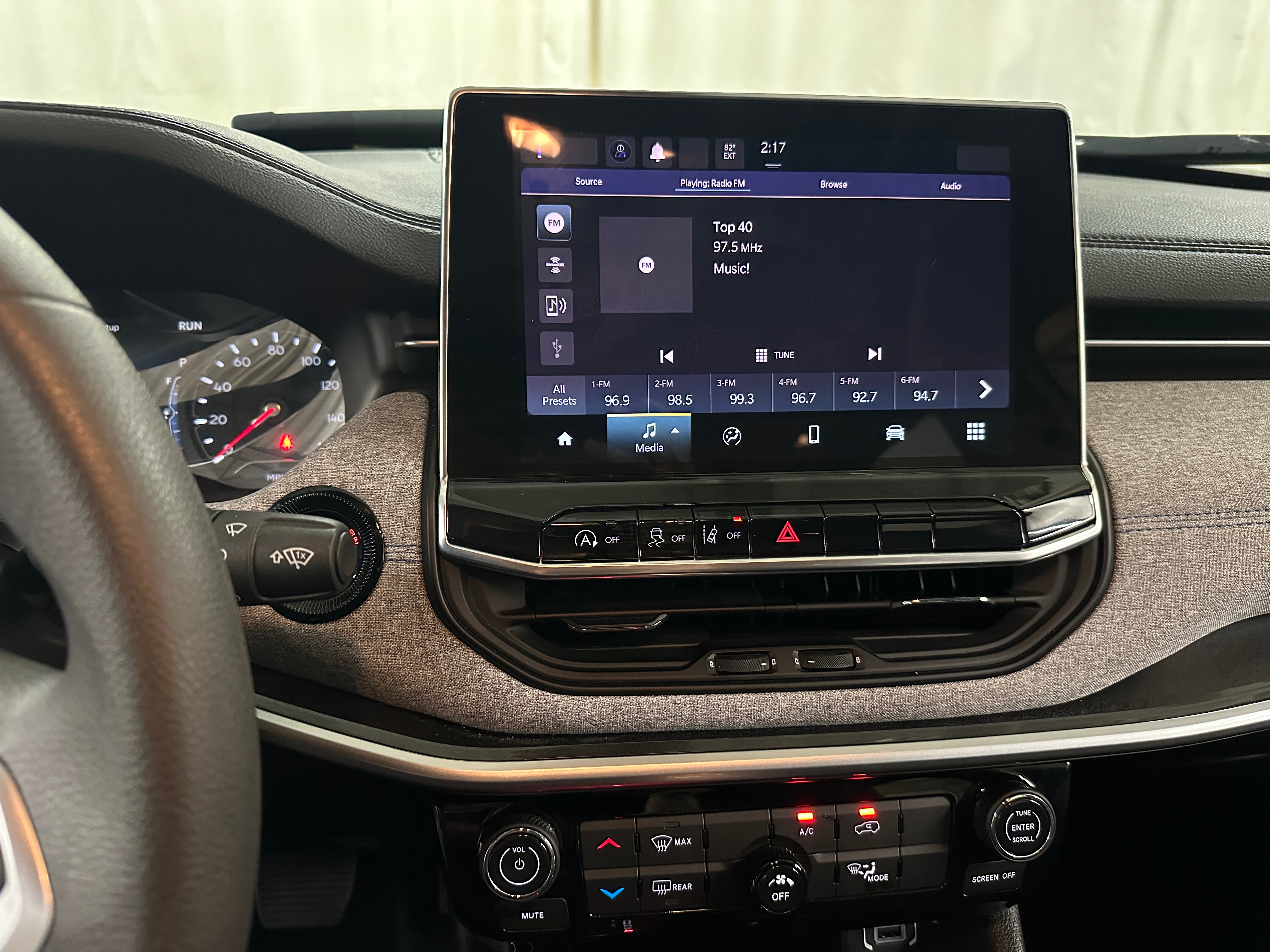 2024 Jeep Compass Sport 4